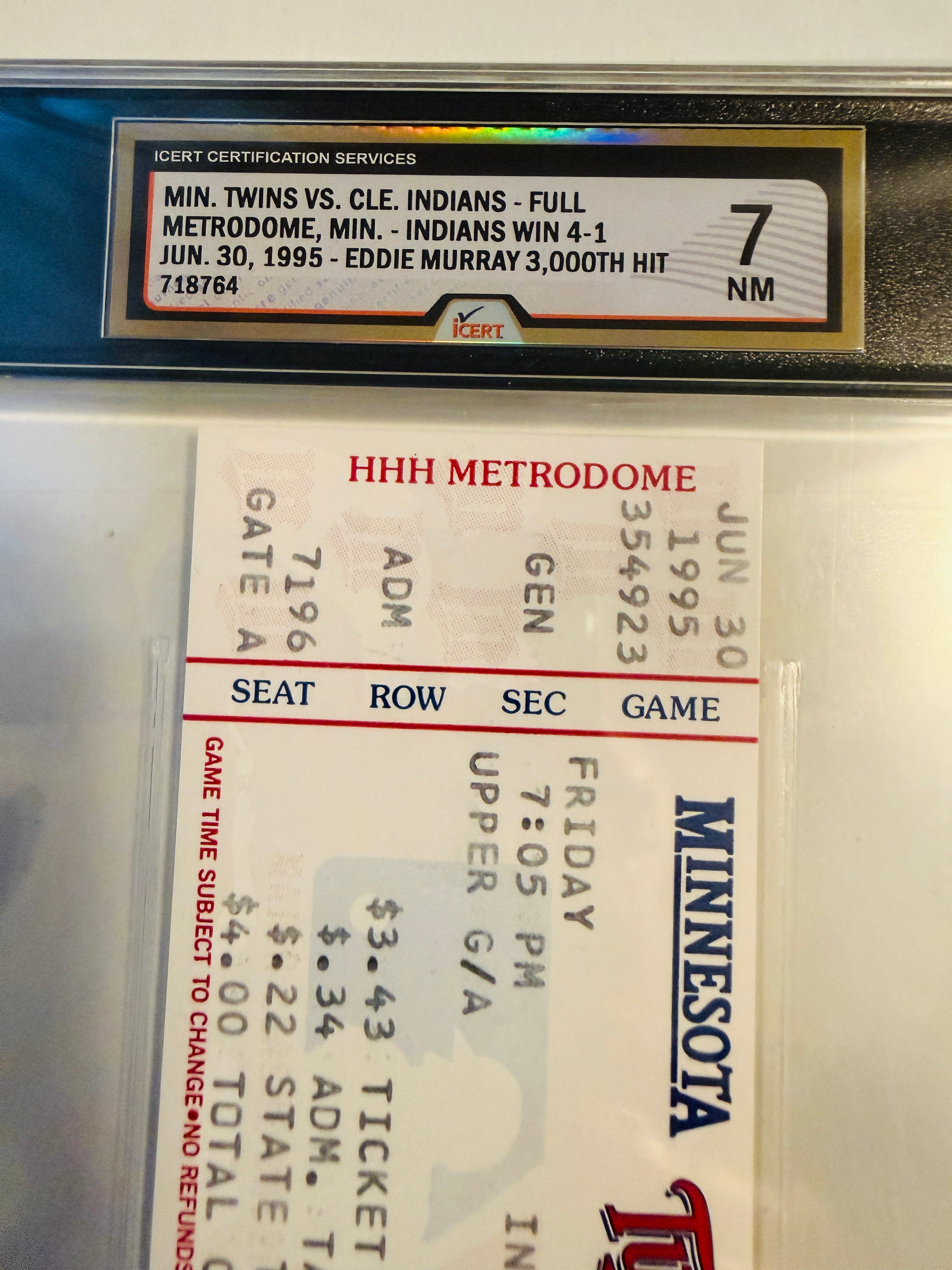 Eddie Murray rare 3000 hits game used high graded ticket 1995