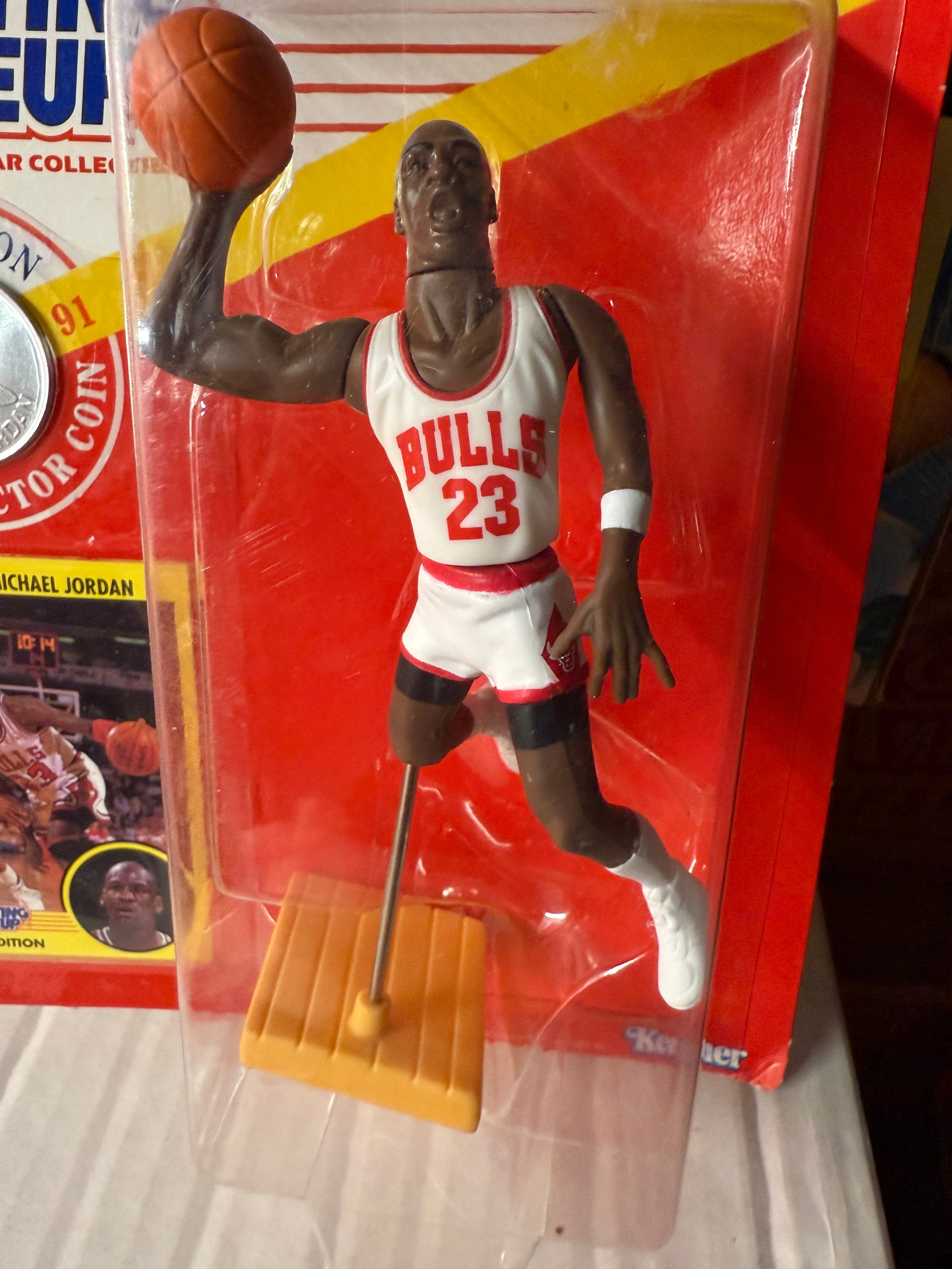 Michael Jordan rare starting lineup figure with card and coin factory sealed 1991