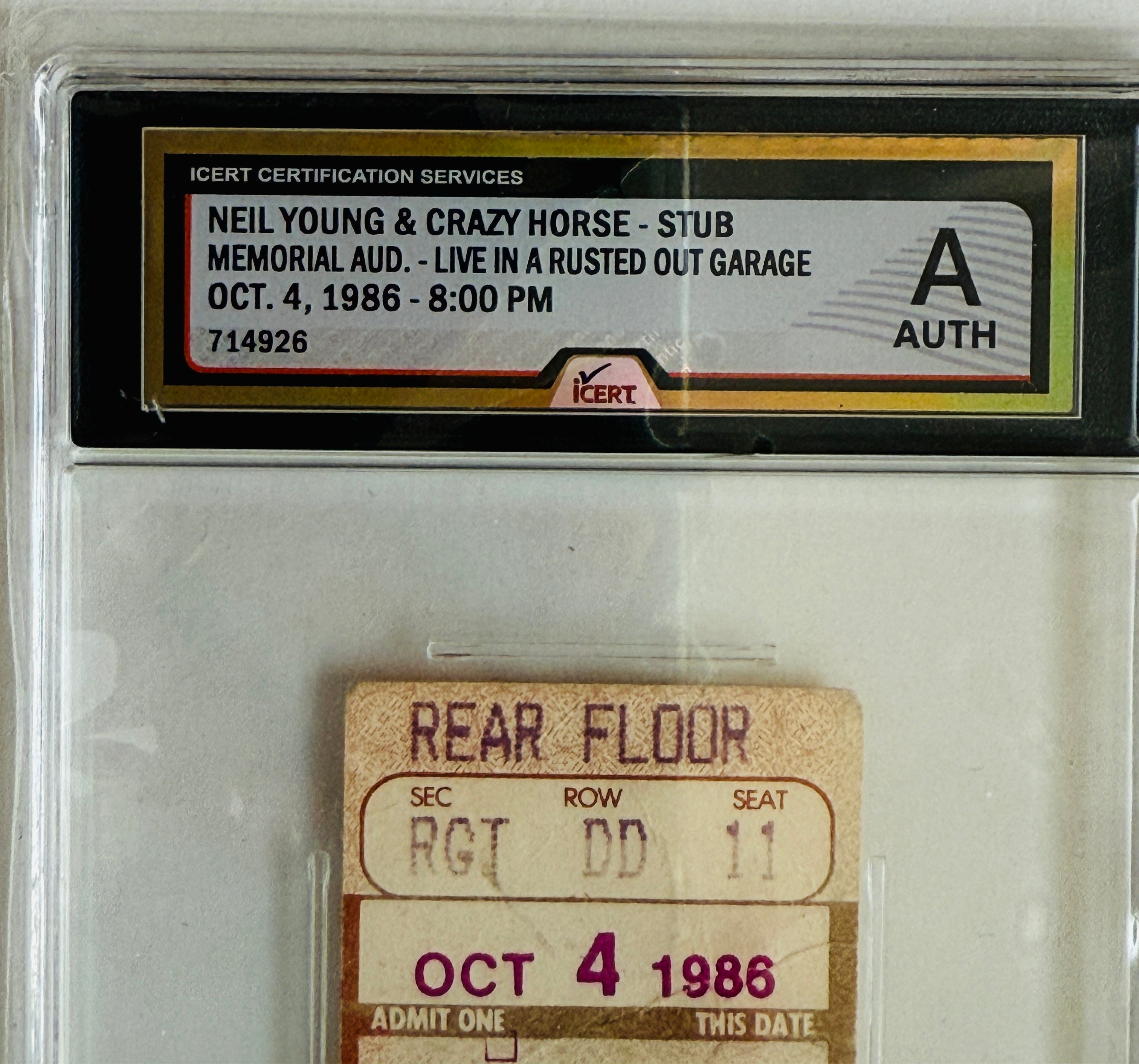 Neil Young rare vintage graded concert ticket 1986