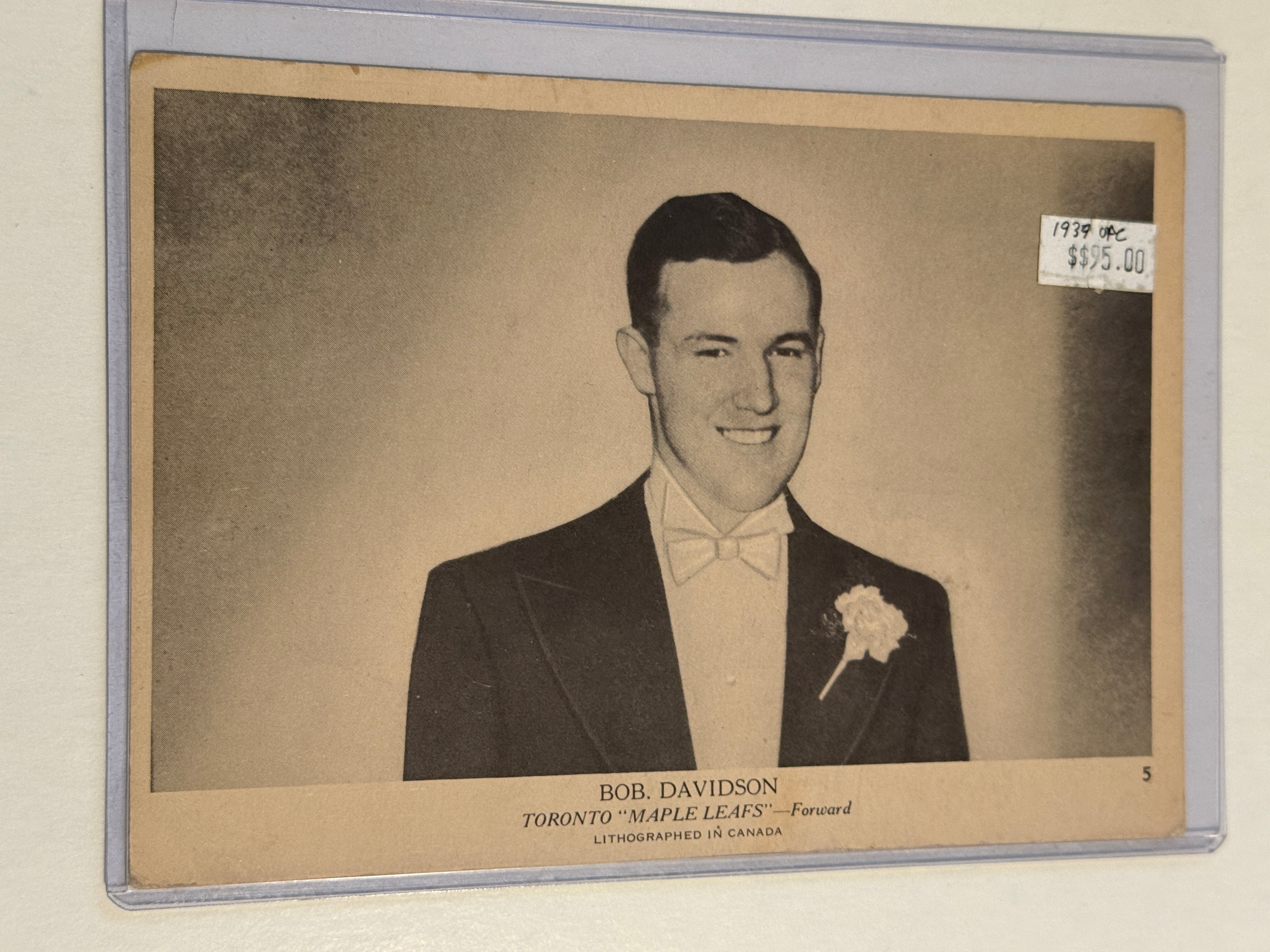 Bob Davidson rare vintage opc 5x7 hockey card 1939