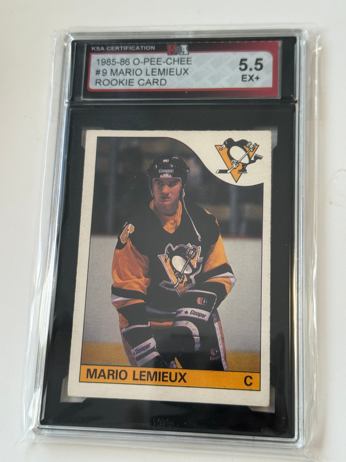 Mario Lemieux OPC rookie hockey card graded KSA 5.5 from 1985