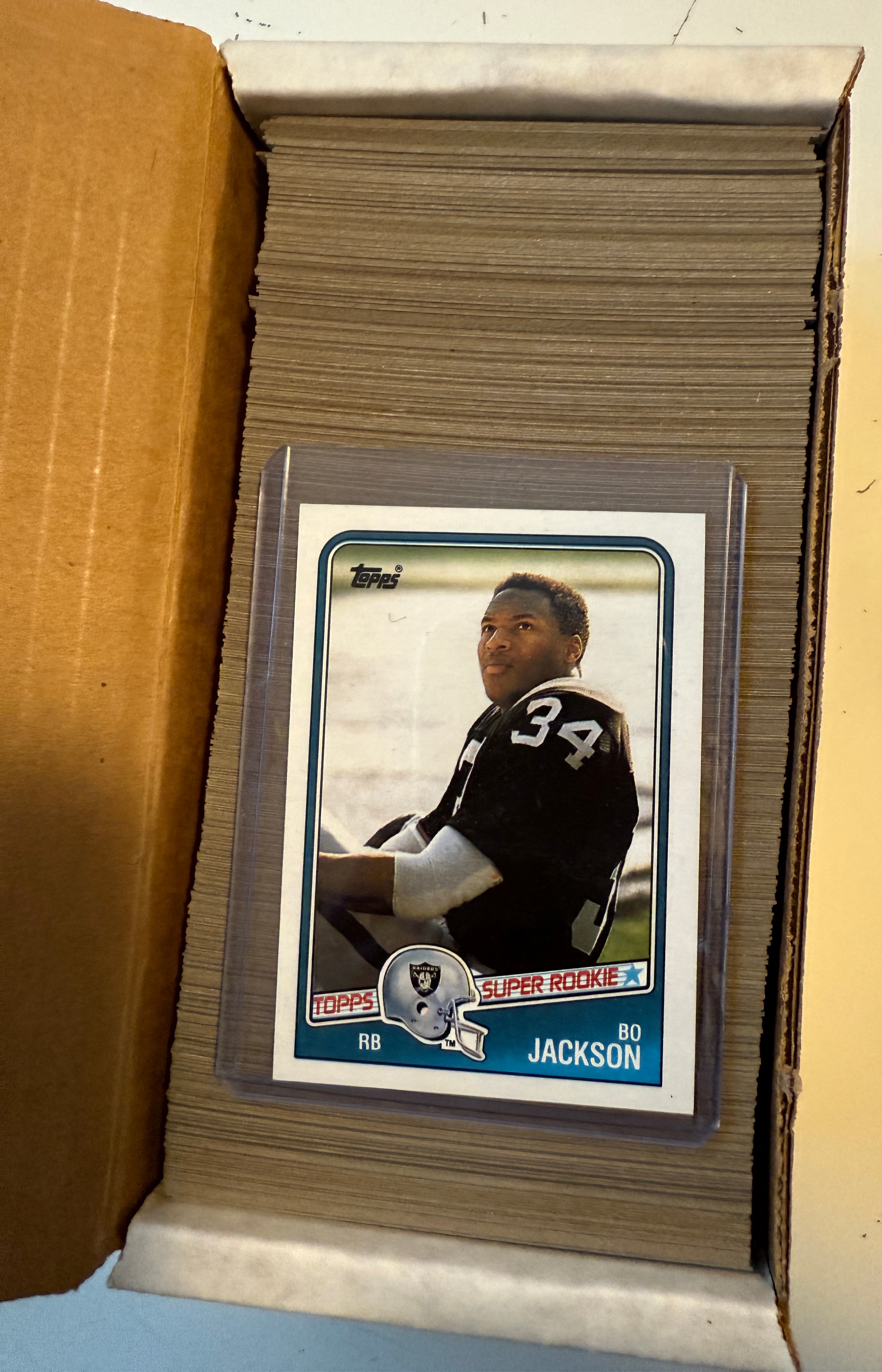 1988 Topps Football cards factory nm-mint set (Bo Jackson rookie)