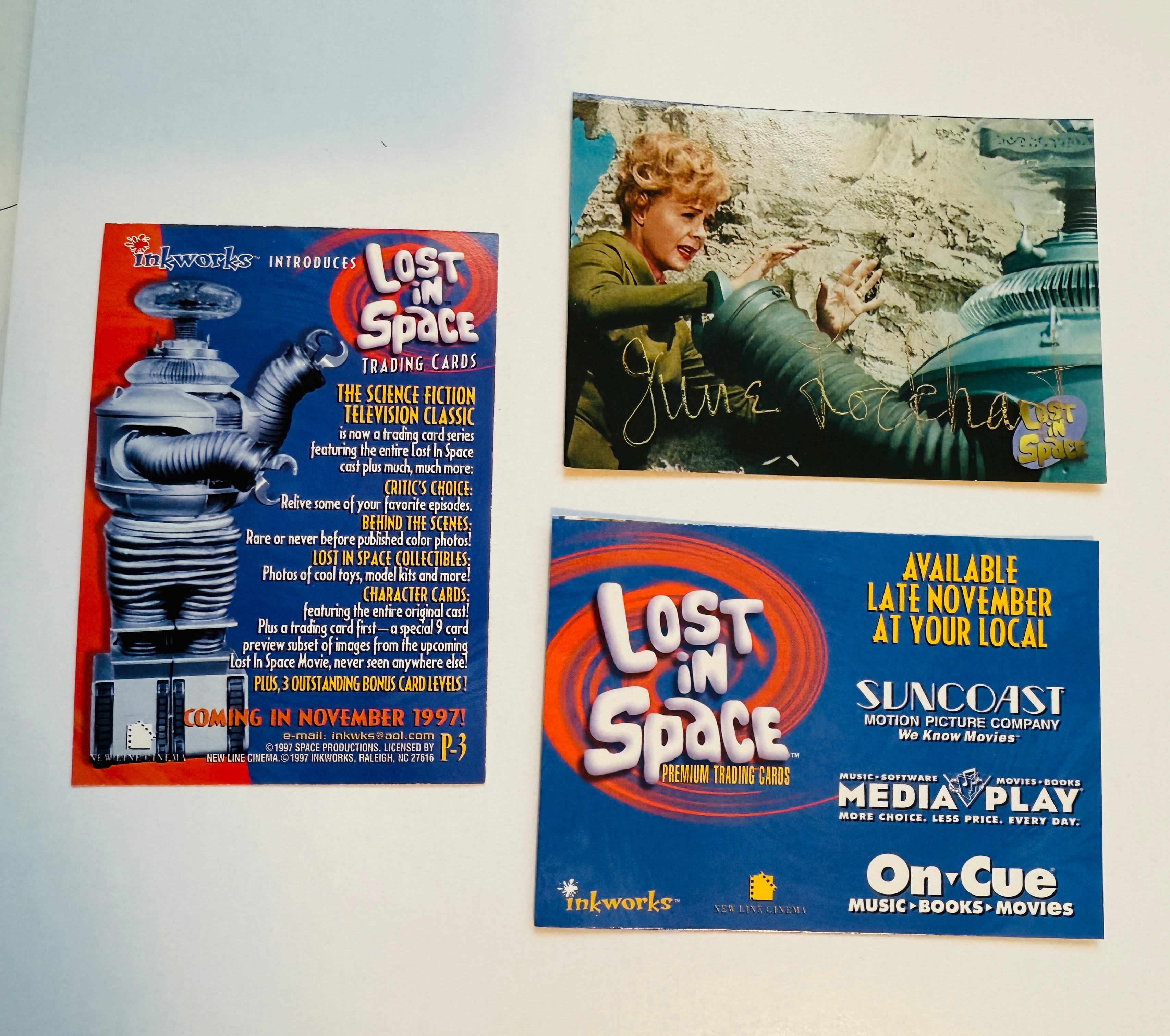 Lost in Space TV show June Lockhart signed in person card w/ COA