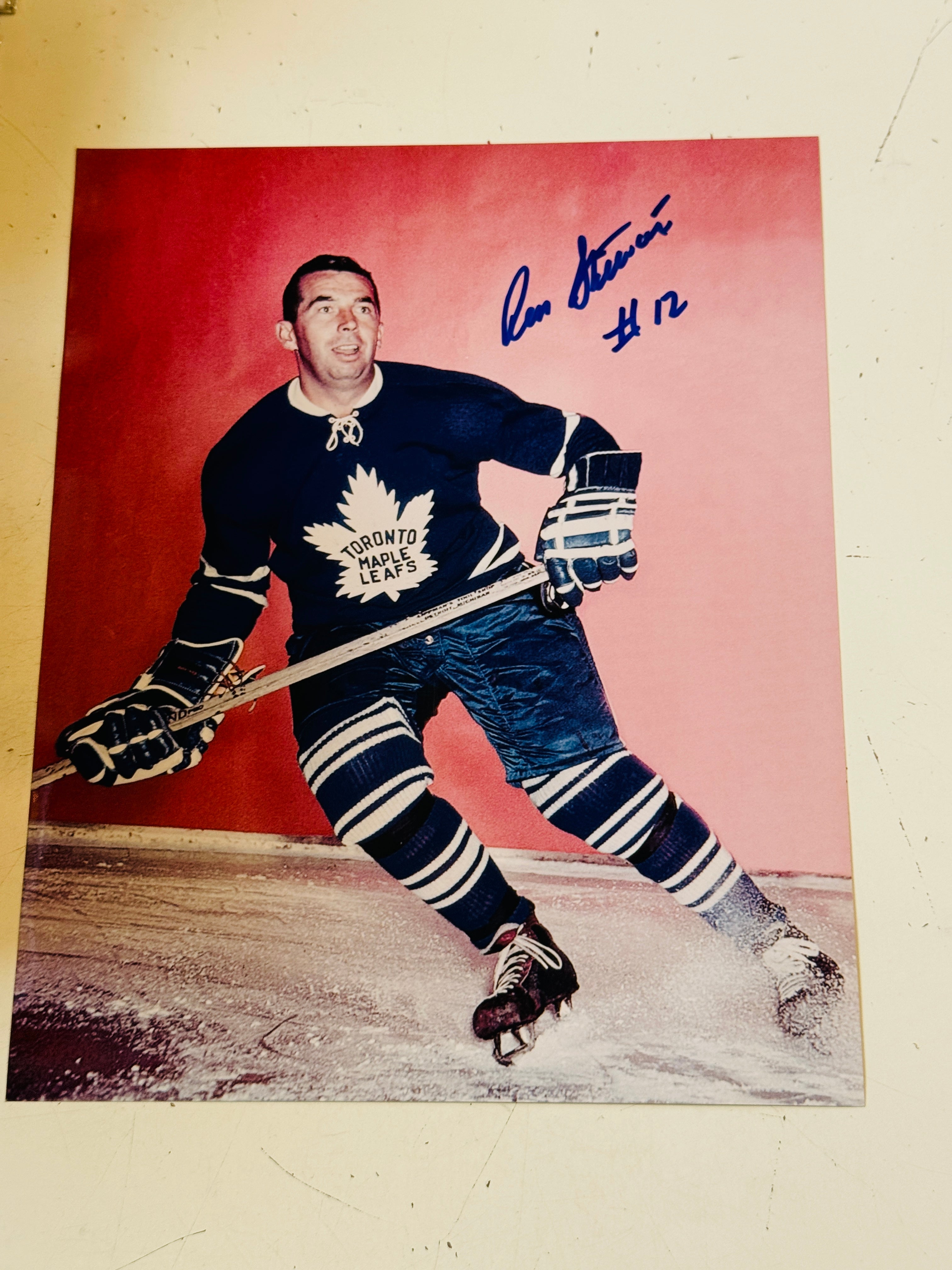 Toronto Maple Leafs hockey legend Ron Stewart autographed 8 x 10 photo certified