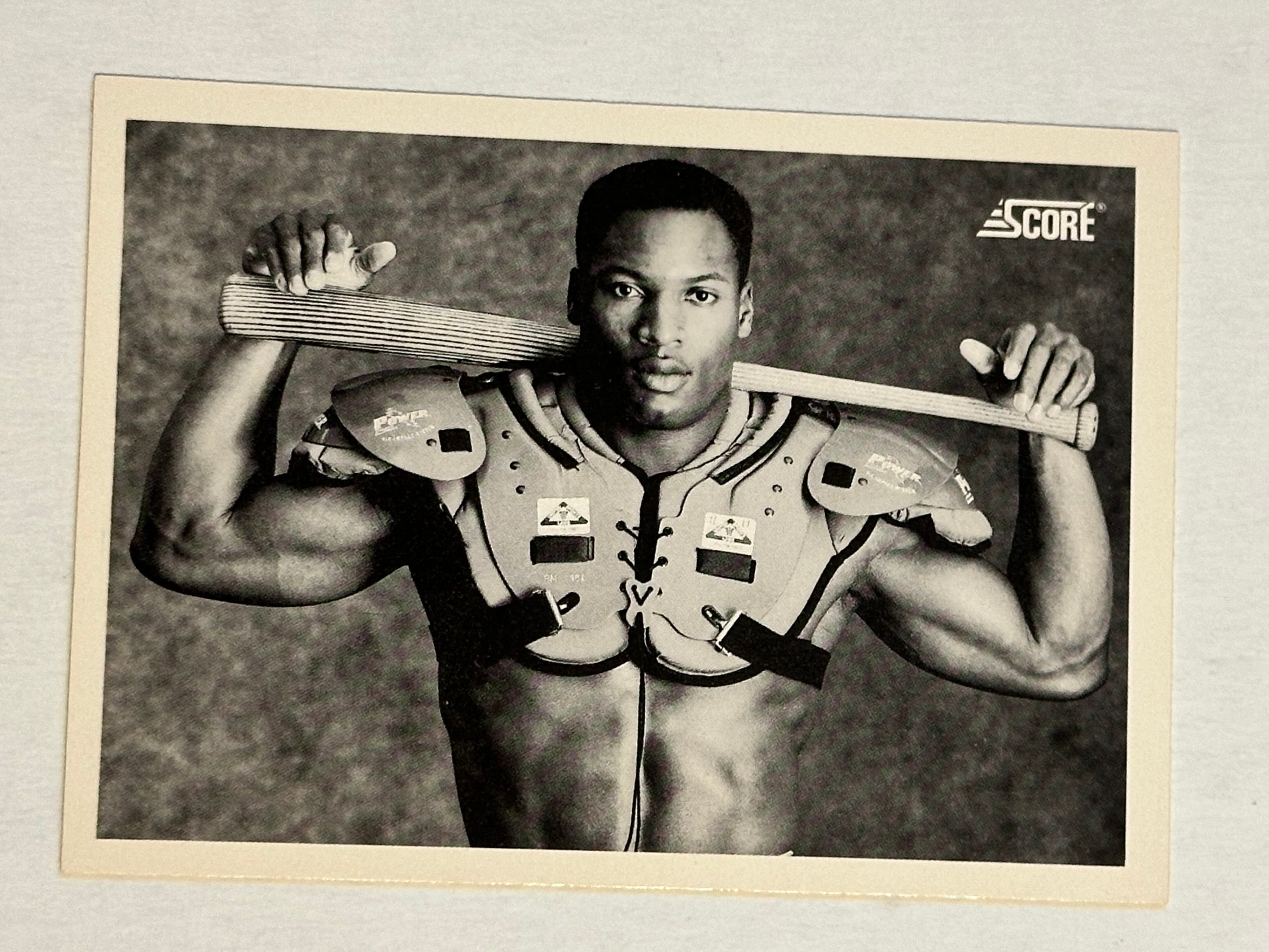 Bo Jackson Bo Knows high grade condition famous football card Score 1990