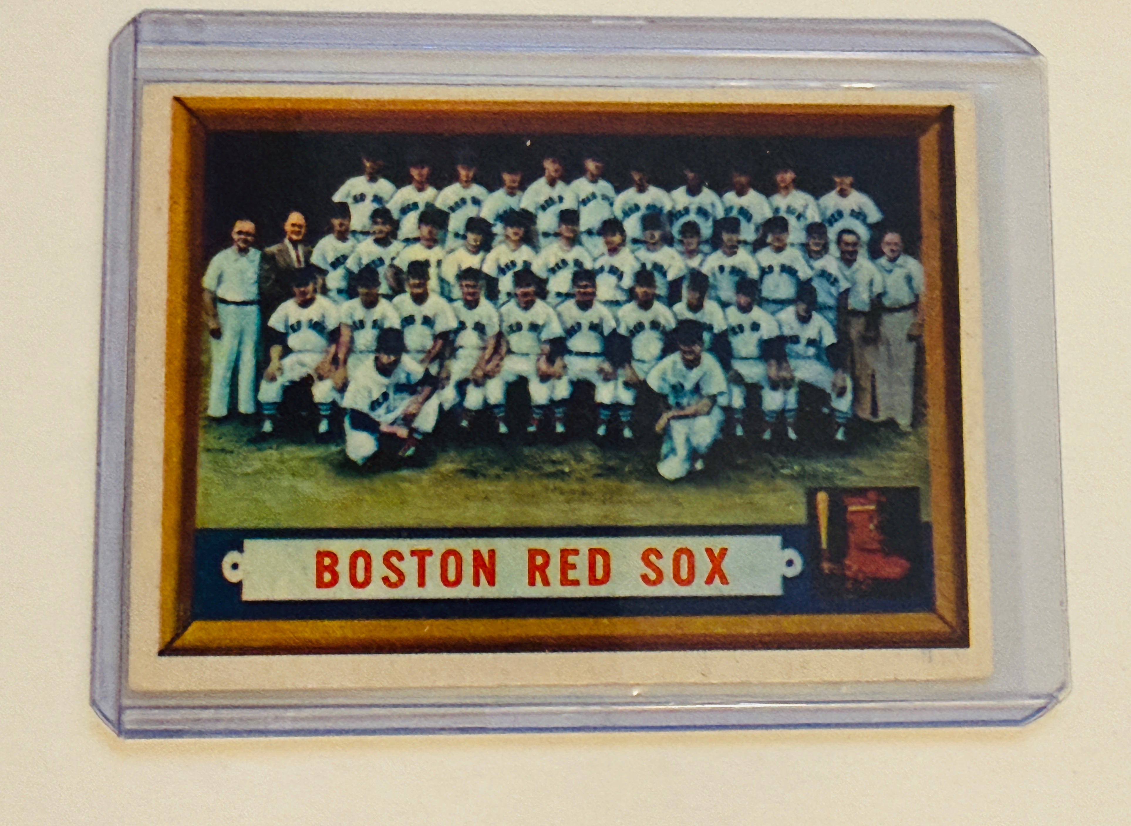 1957 Topps some Red Sox team, high-grade condition, baseball card