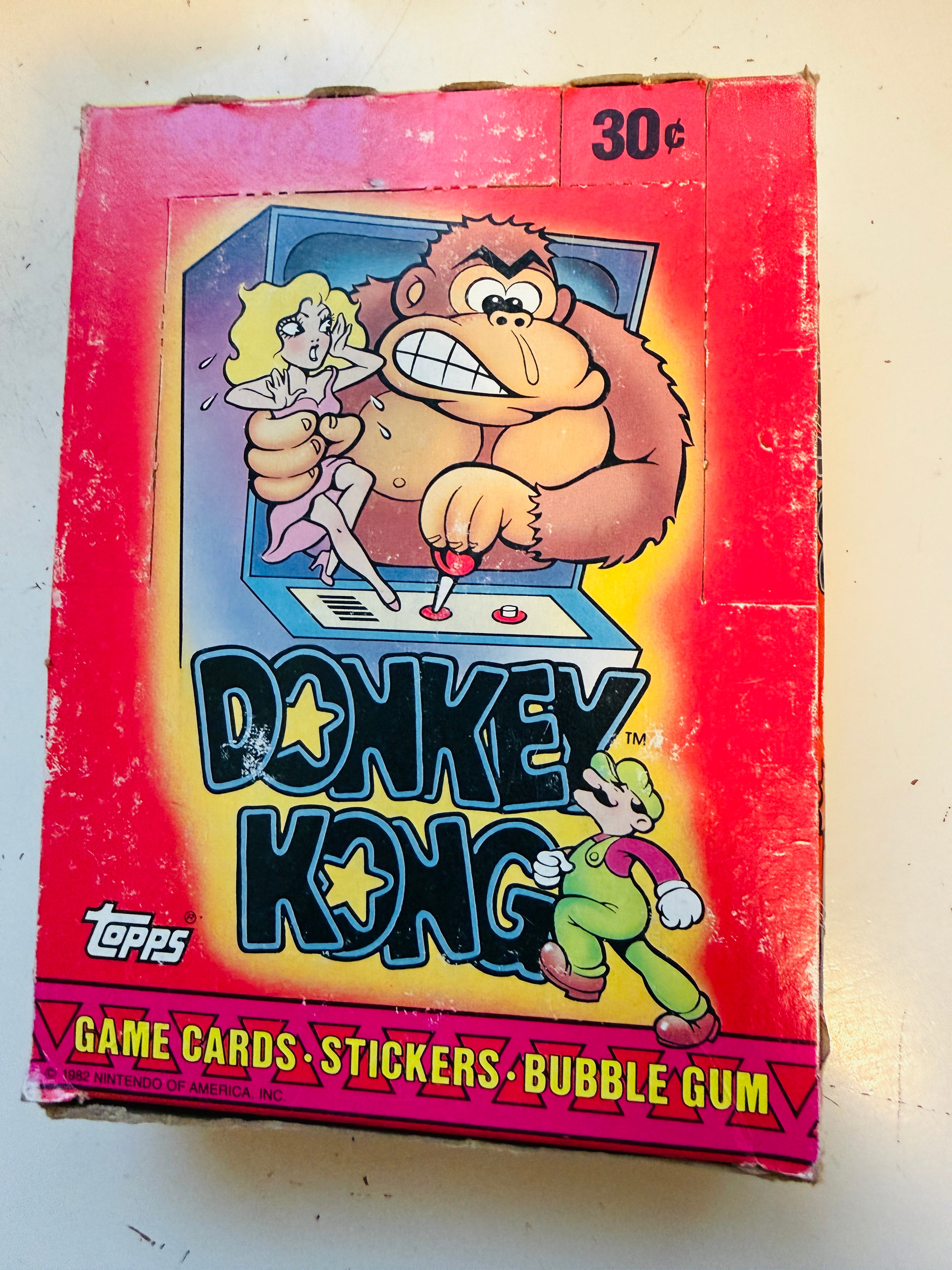 Donkey Kong video game trading cards 36 sealed packs Box 1982