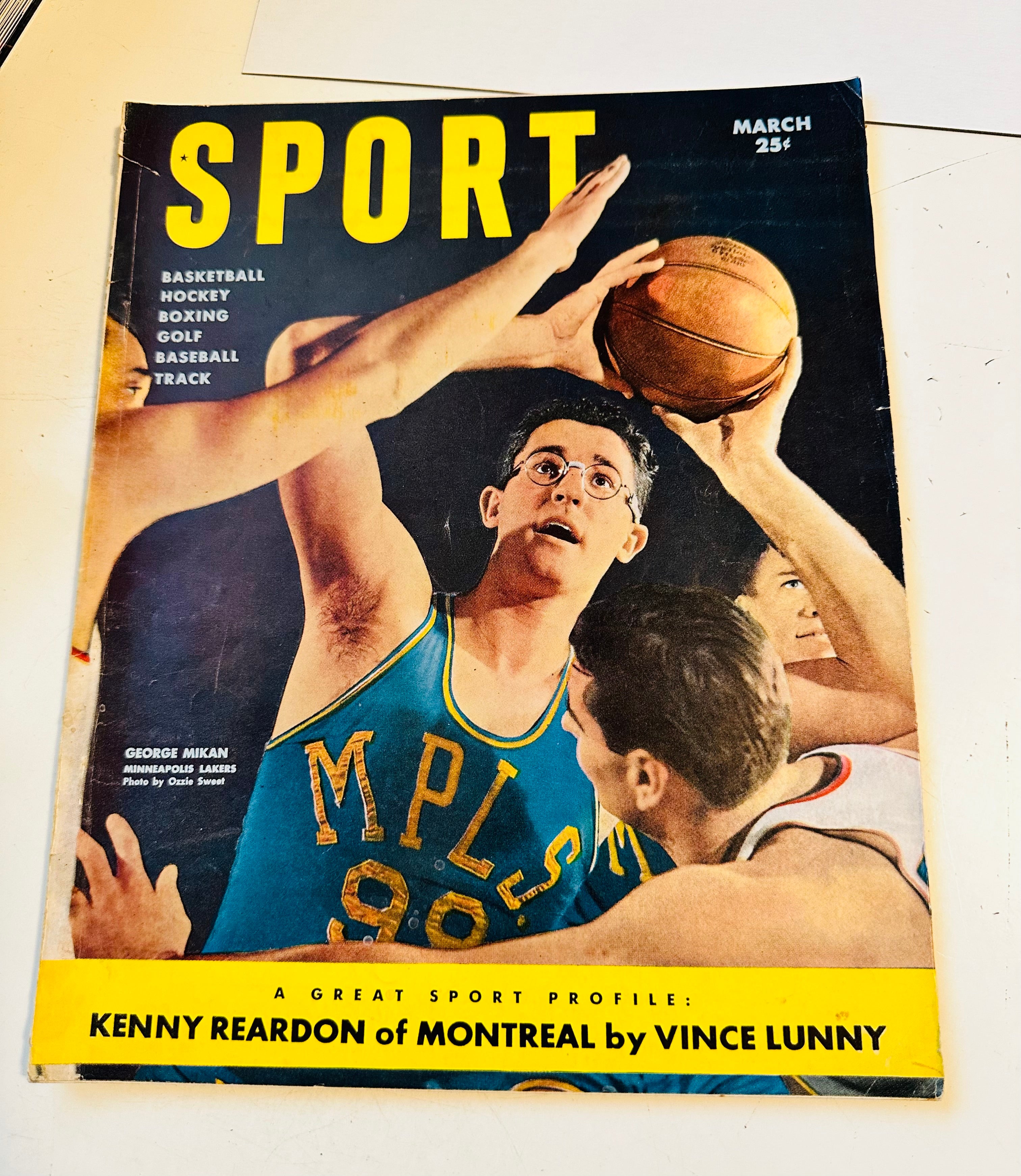 Sport Magazine George Mikan rare high grade condition magazine 1950