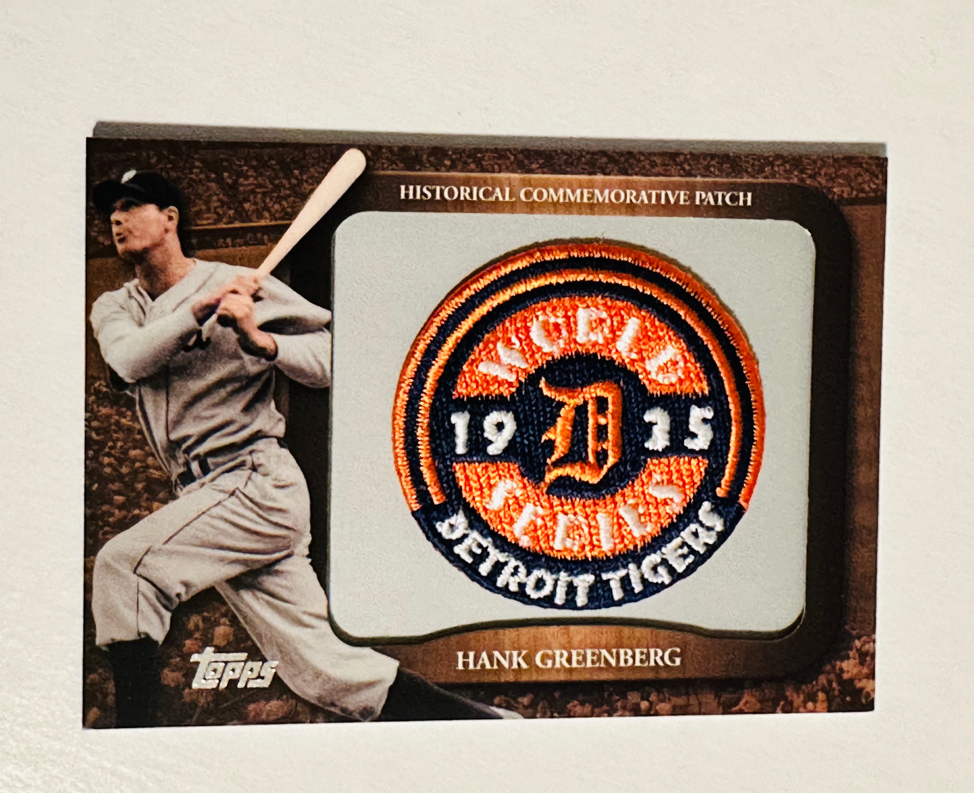 Hank Greenberg, Detroit Tigers topps baseball commemorative patch insert card 2009