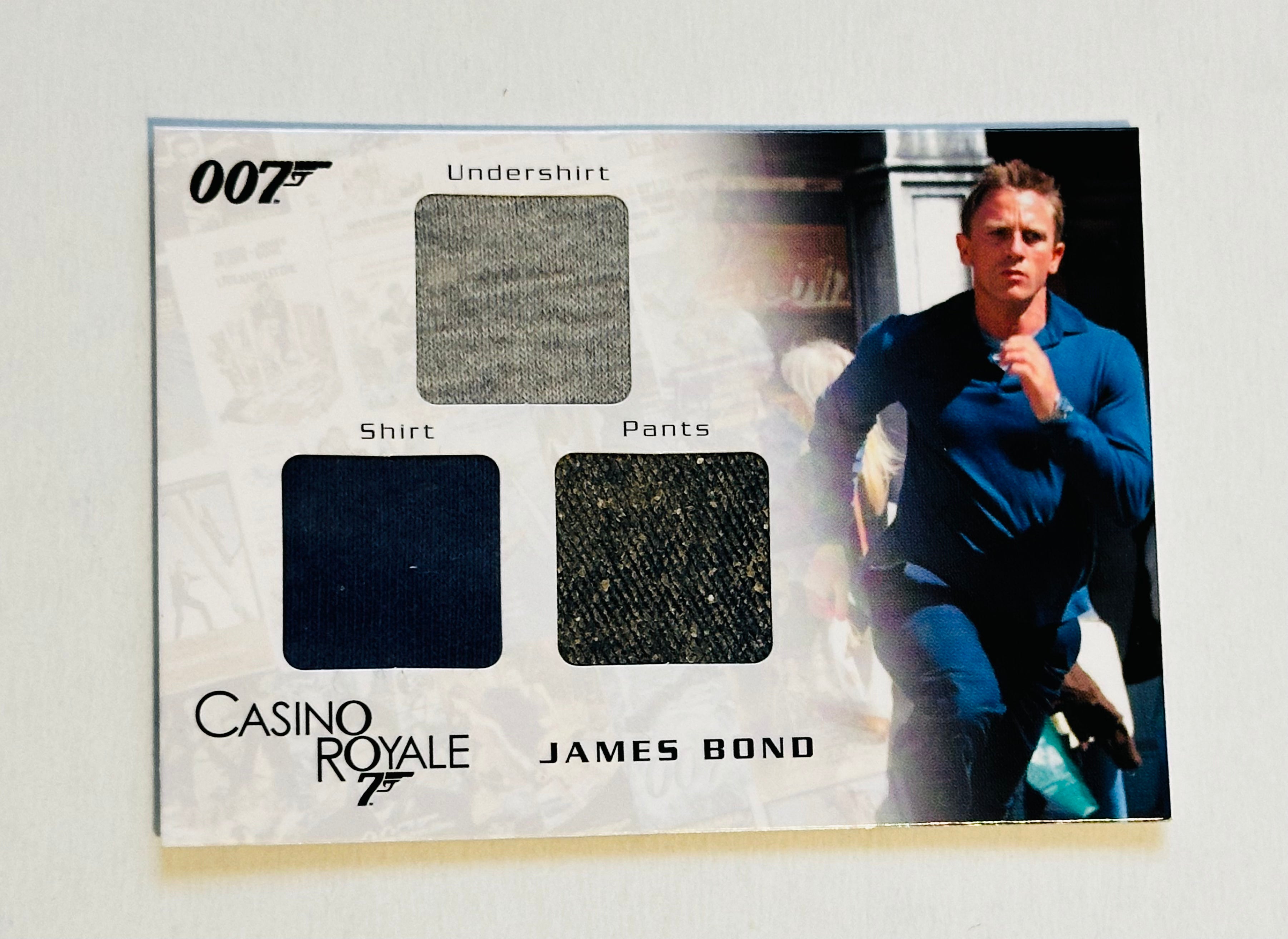 James Bond Daniel Craig rare triple memorabilia insert card
