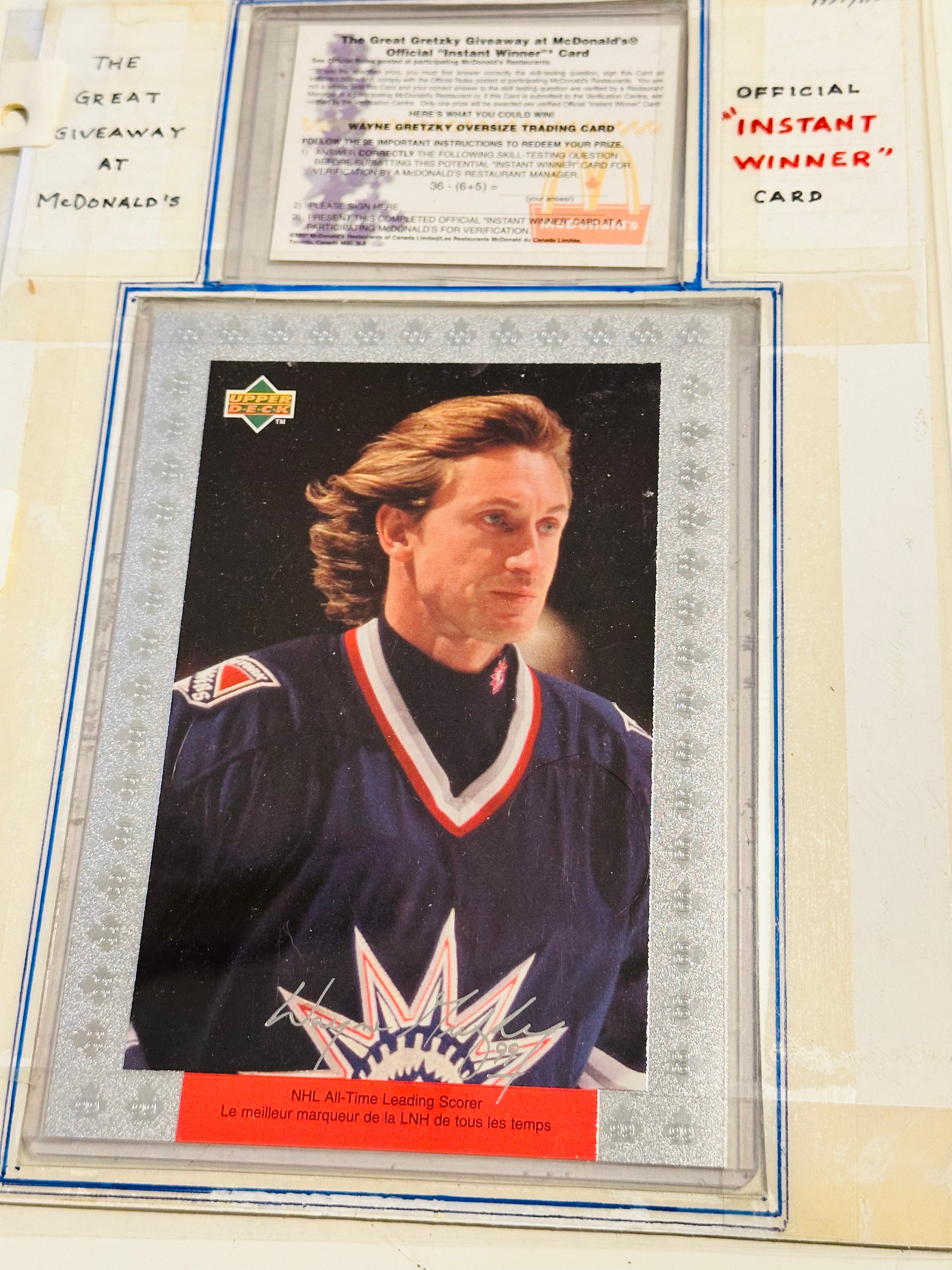 Wayne Gretzky large Mcdonalds instant winner hockey card with redempti