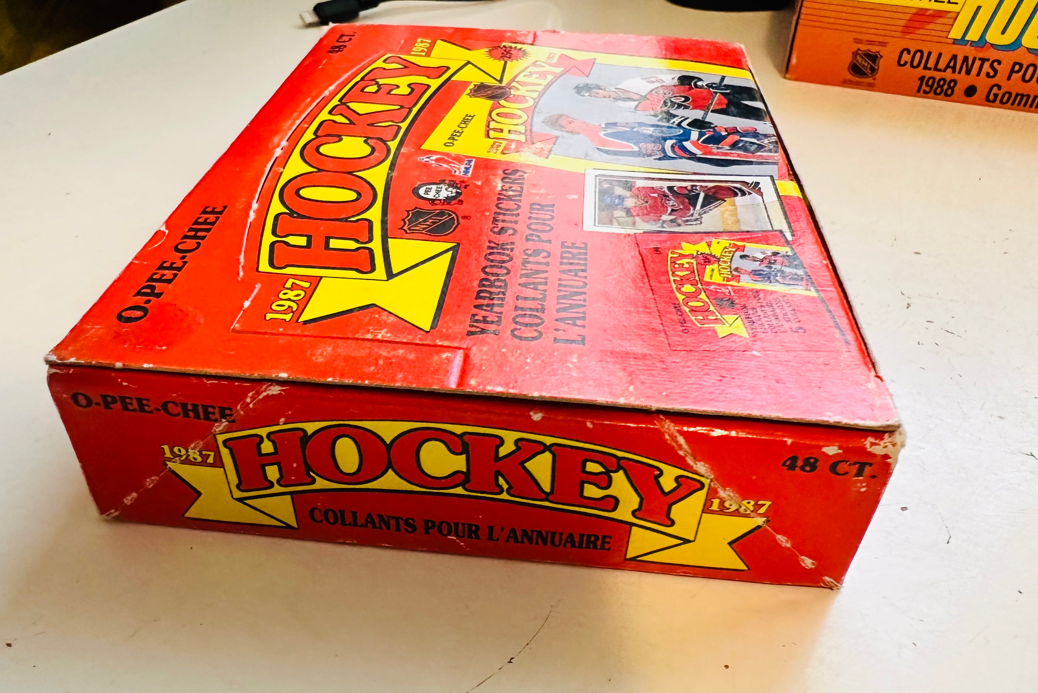 1987 Opc hockey yearbook sticker cards 48 packs box