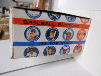 Baseball Buttons regional issued full box 1980s