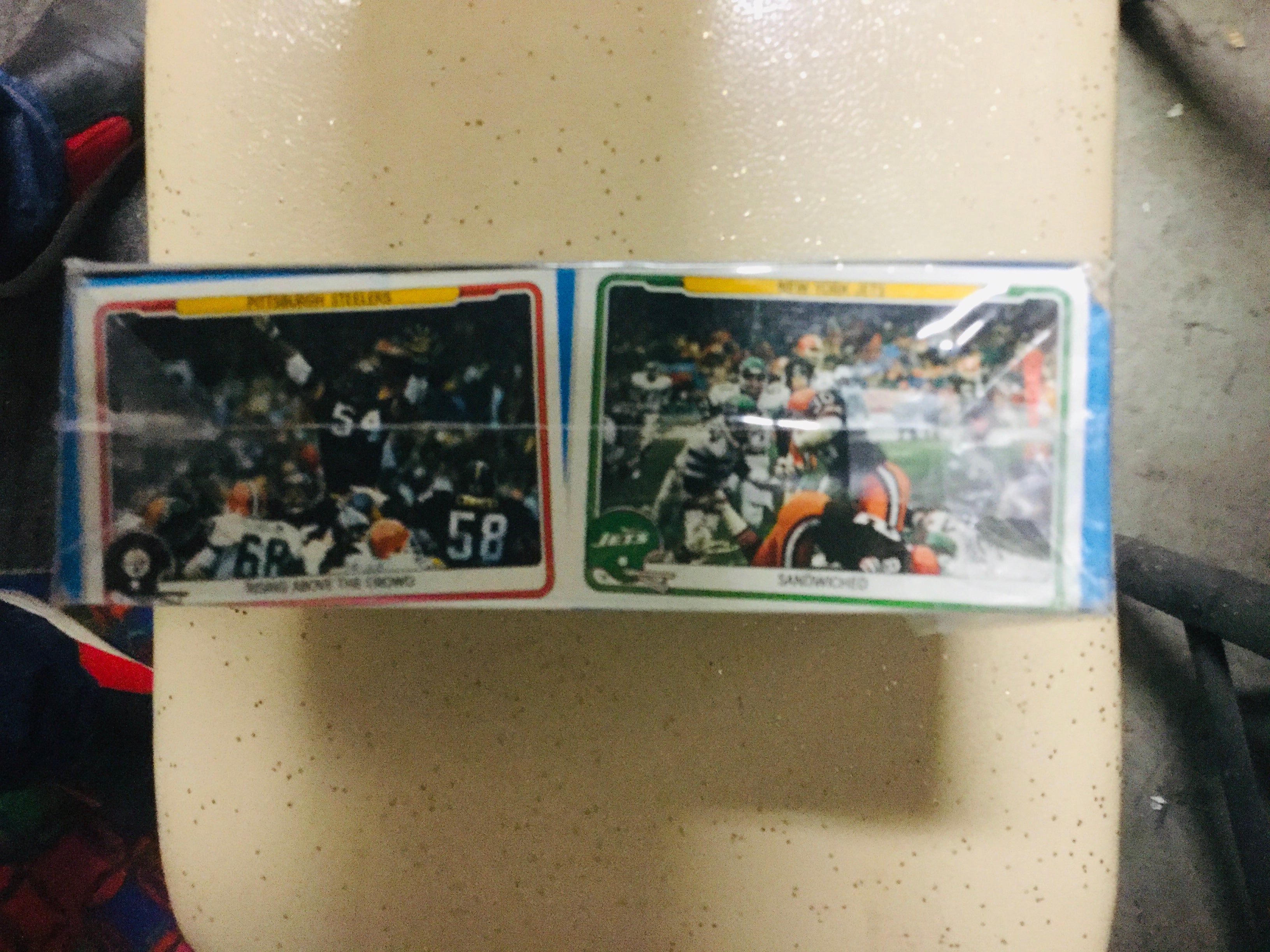 1982 NFL Football Teams in Action cards rare 36 packs box