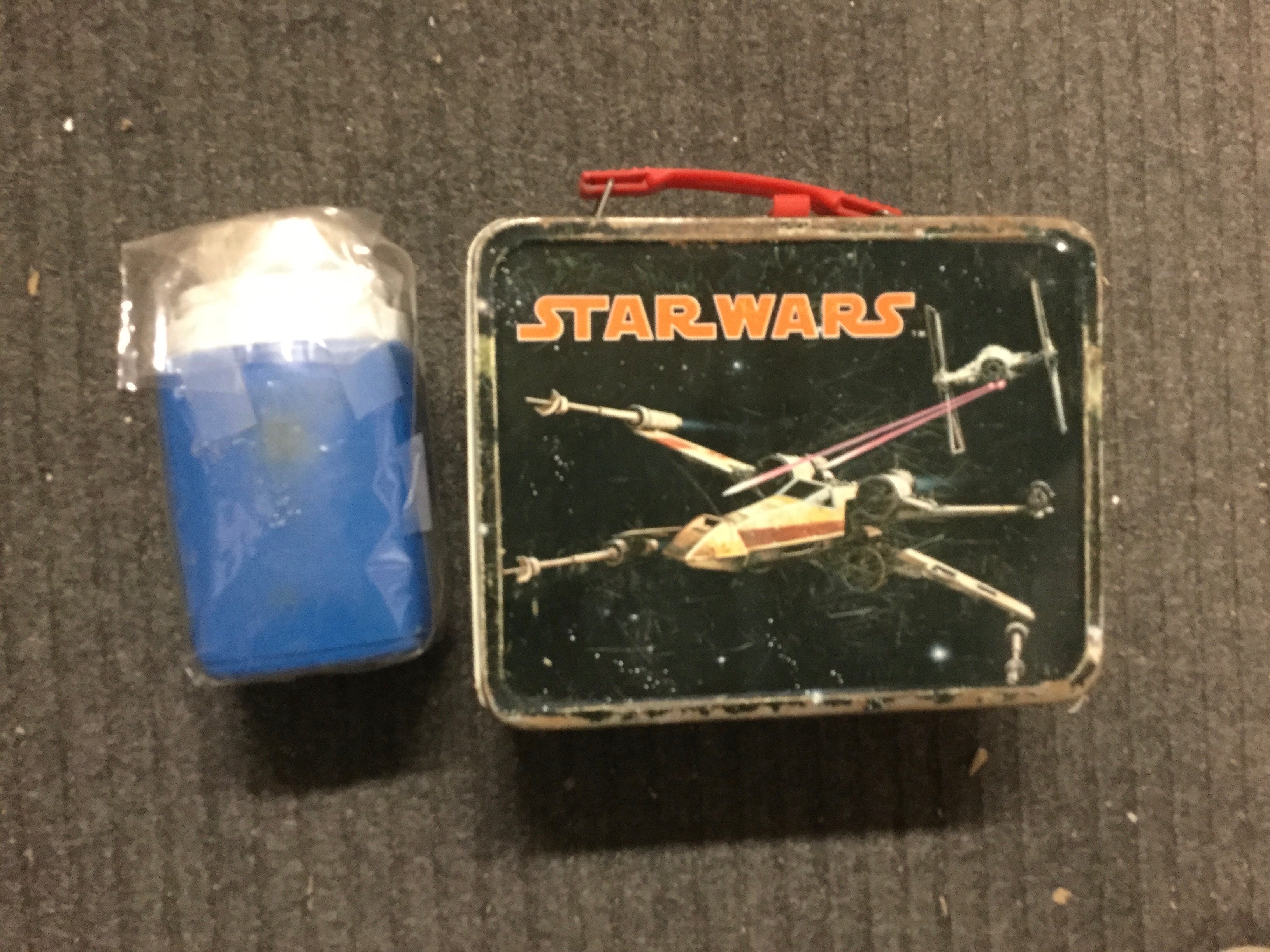 Star Wars movie metal lunch box with Thermos 1977