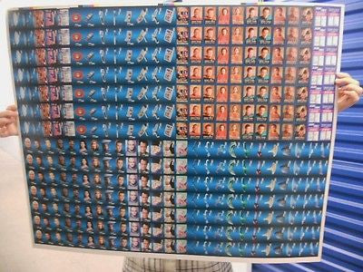 Star Trek Next Generation / DS9 Hostess Chips uncut card sheet 1995