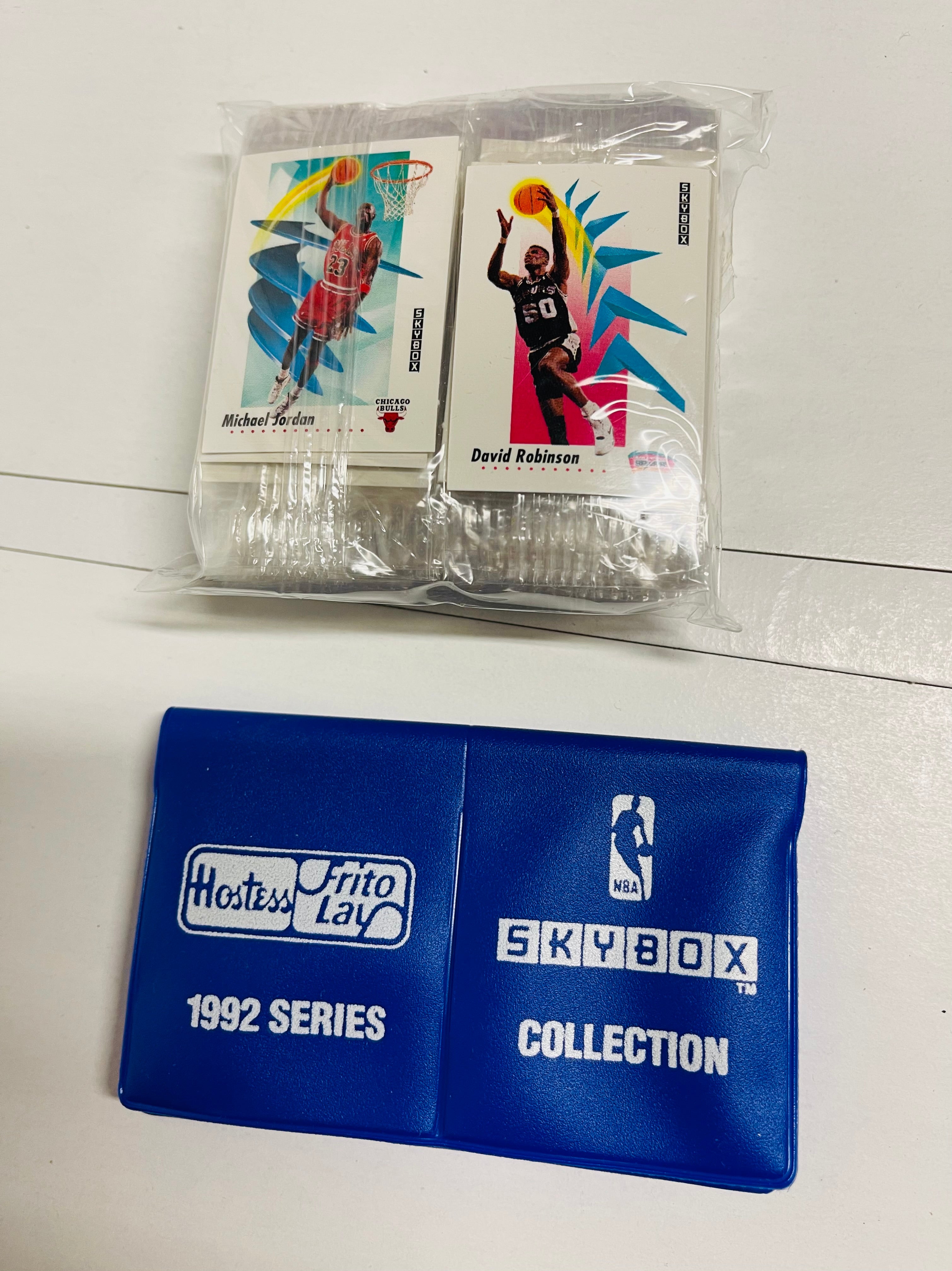 NBA Skybox Basketball Hostess Chips rare mini-cards factory sealed mint condition set with rare pouch 1991