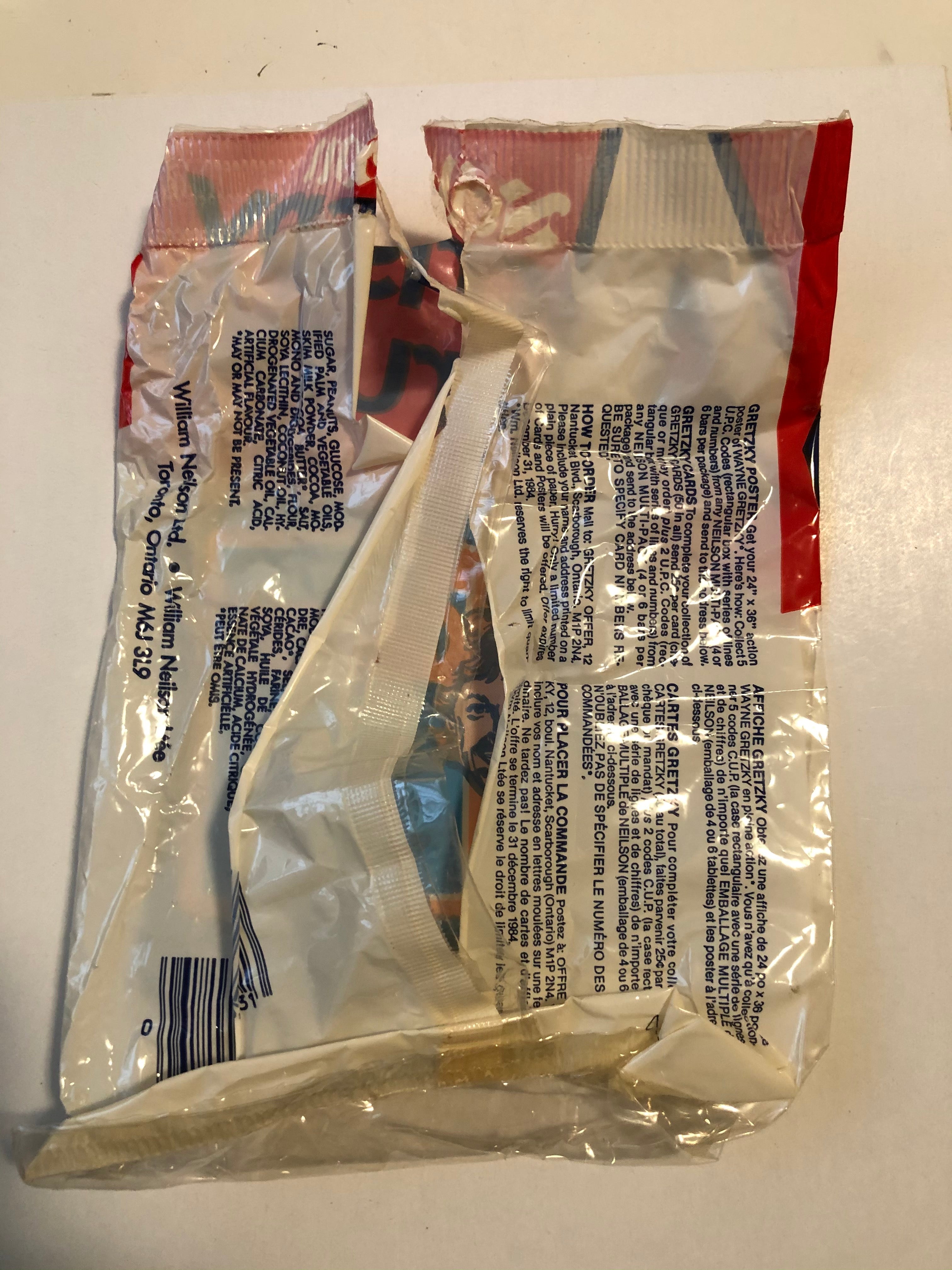 Wayne Gretzky Neilson chocolate rare vintage hard plastic wrapper 1980