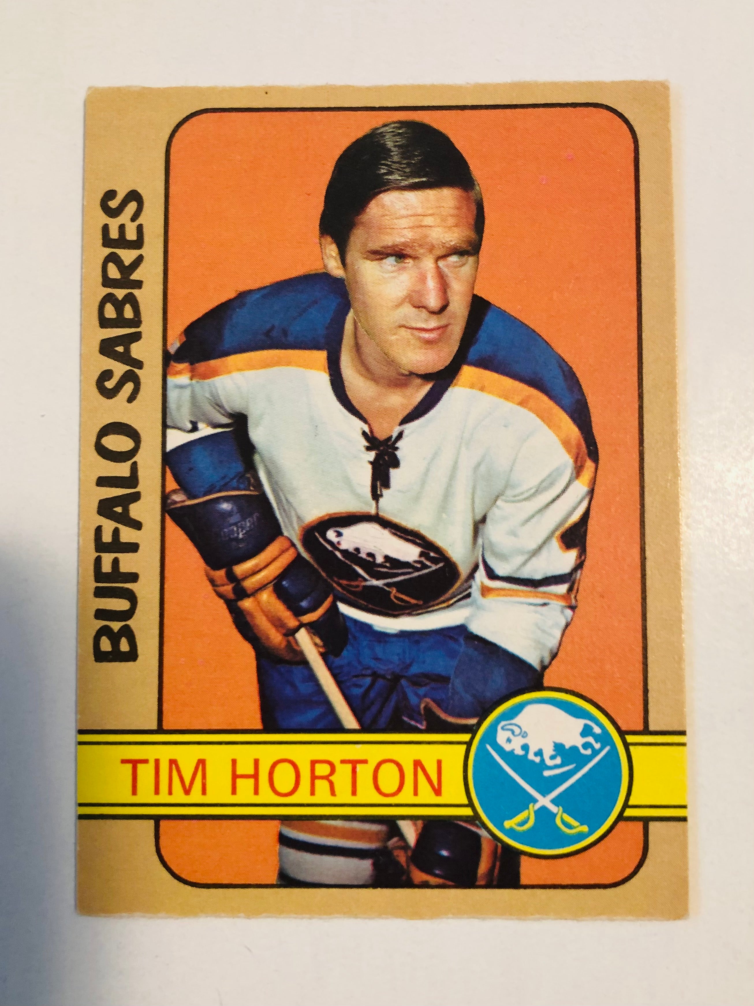 Tim Horton opc vintage hockey card 1972-73