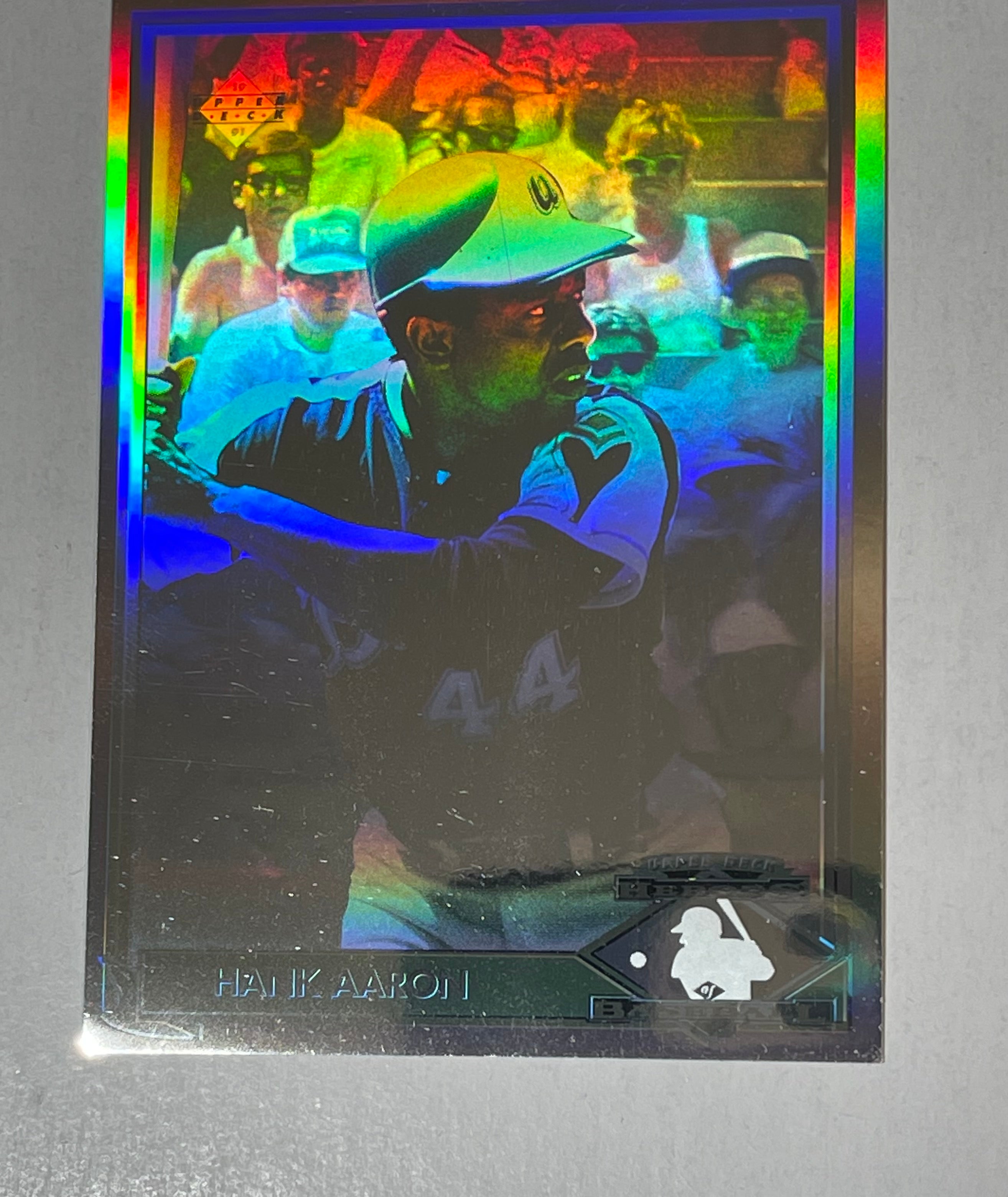 Hank Aaron Upper Deck baseball hologram insert card 1991 Hank Aaron Upper Deck baseball hologram insert card 1991