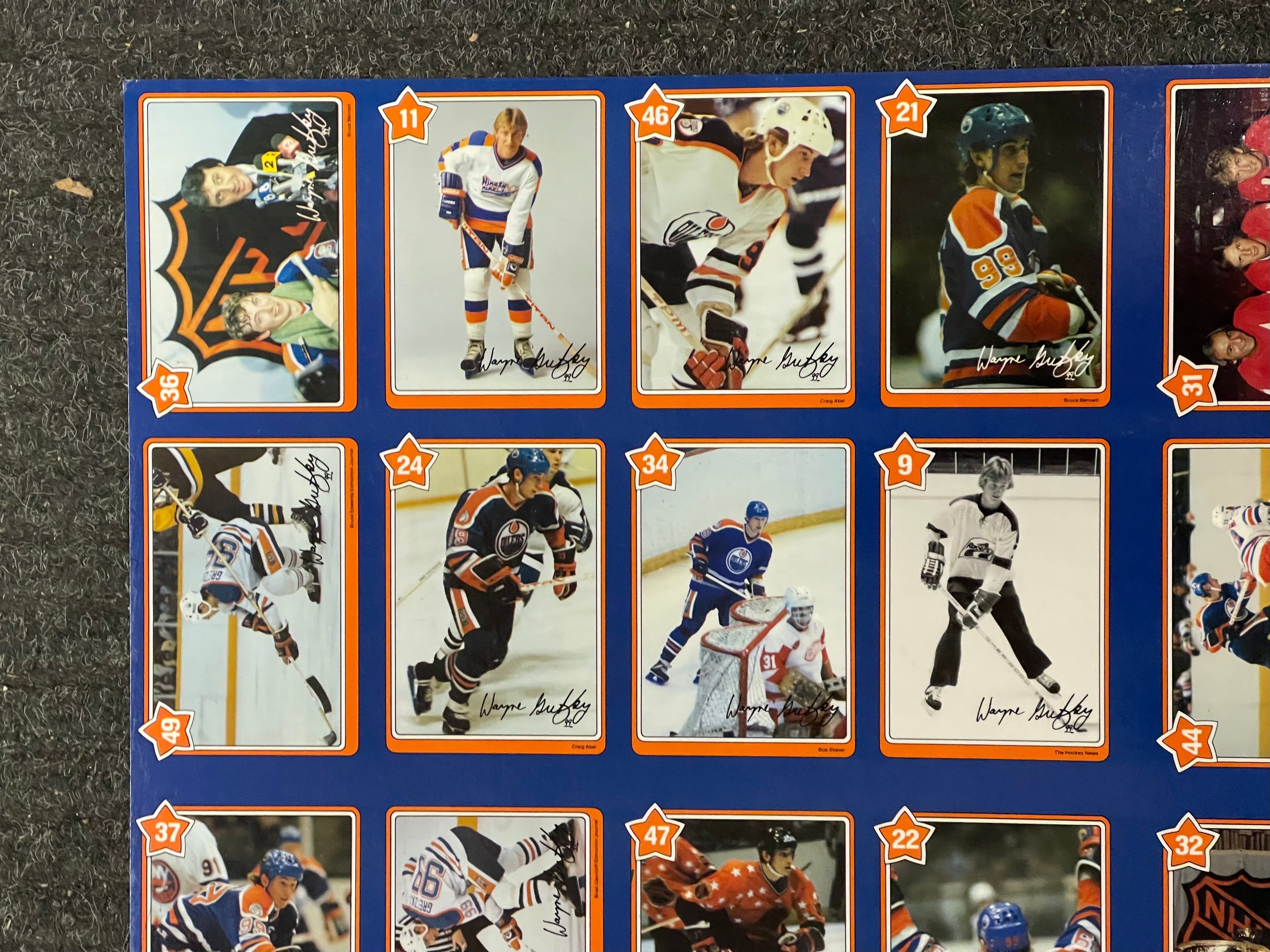 Wayne Gretzky Neilson’s Chocolates limited issued glossy uncut cards sheet 1982