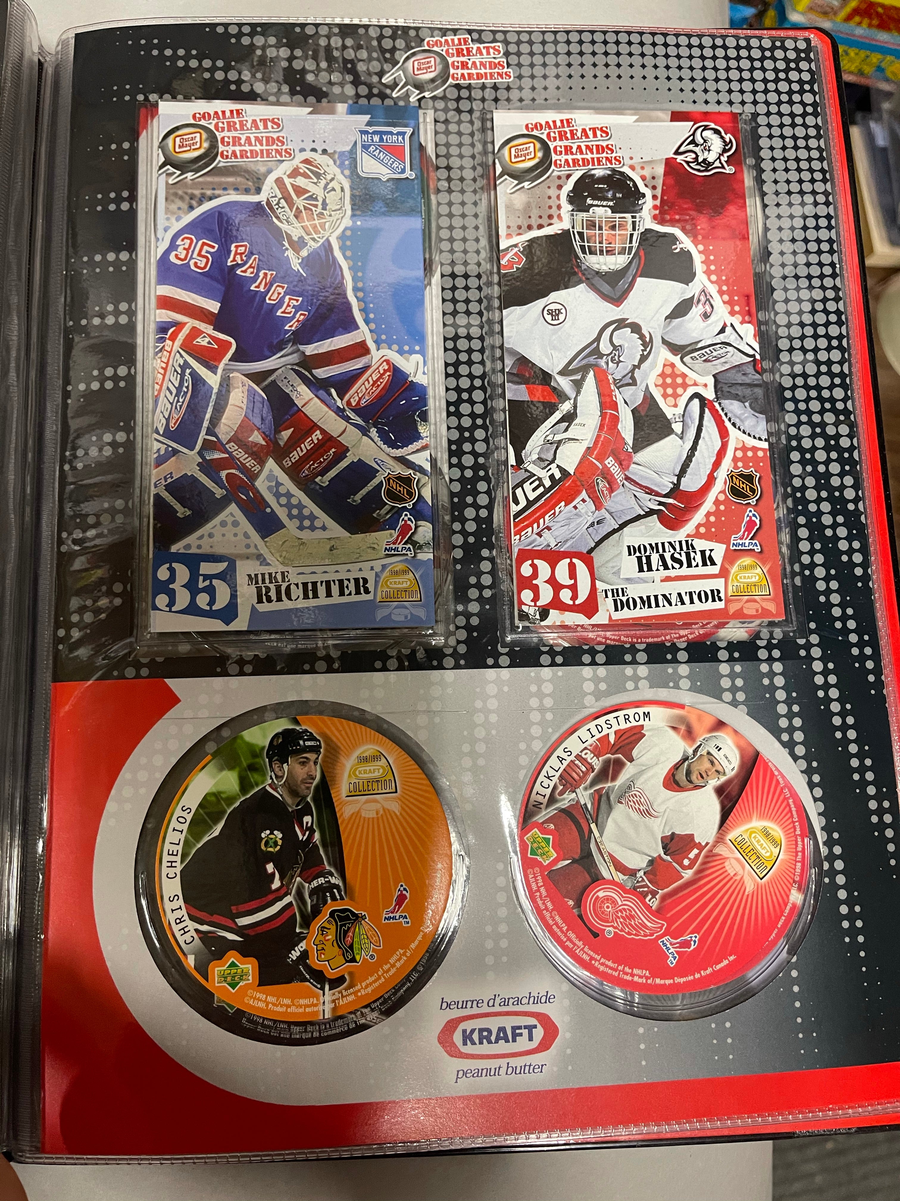 Kraft hockey cards set collection in binder 1998/99