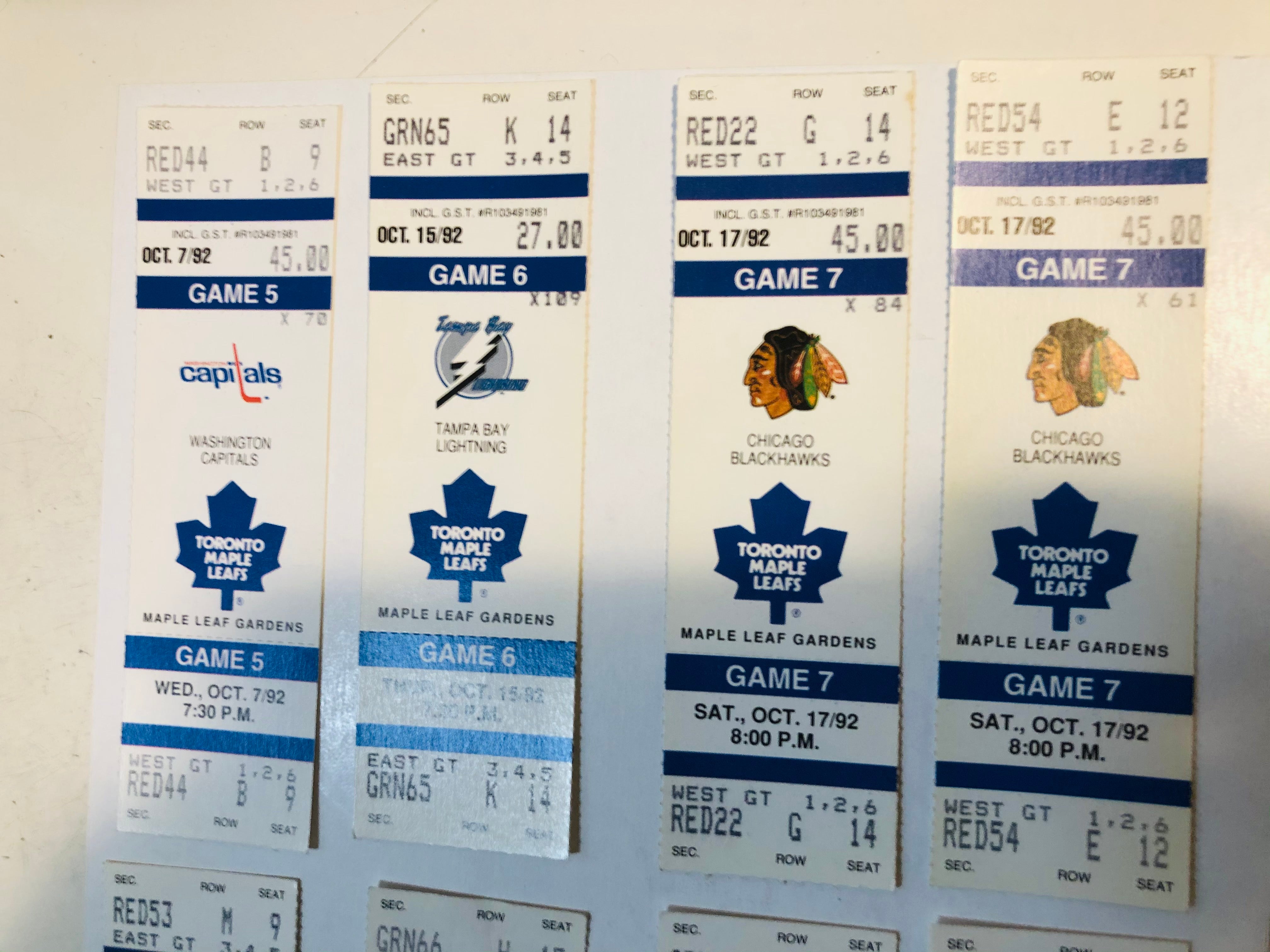 Toronto Maple Leafs hockey 8 tickets lot deal Oct, 1992