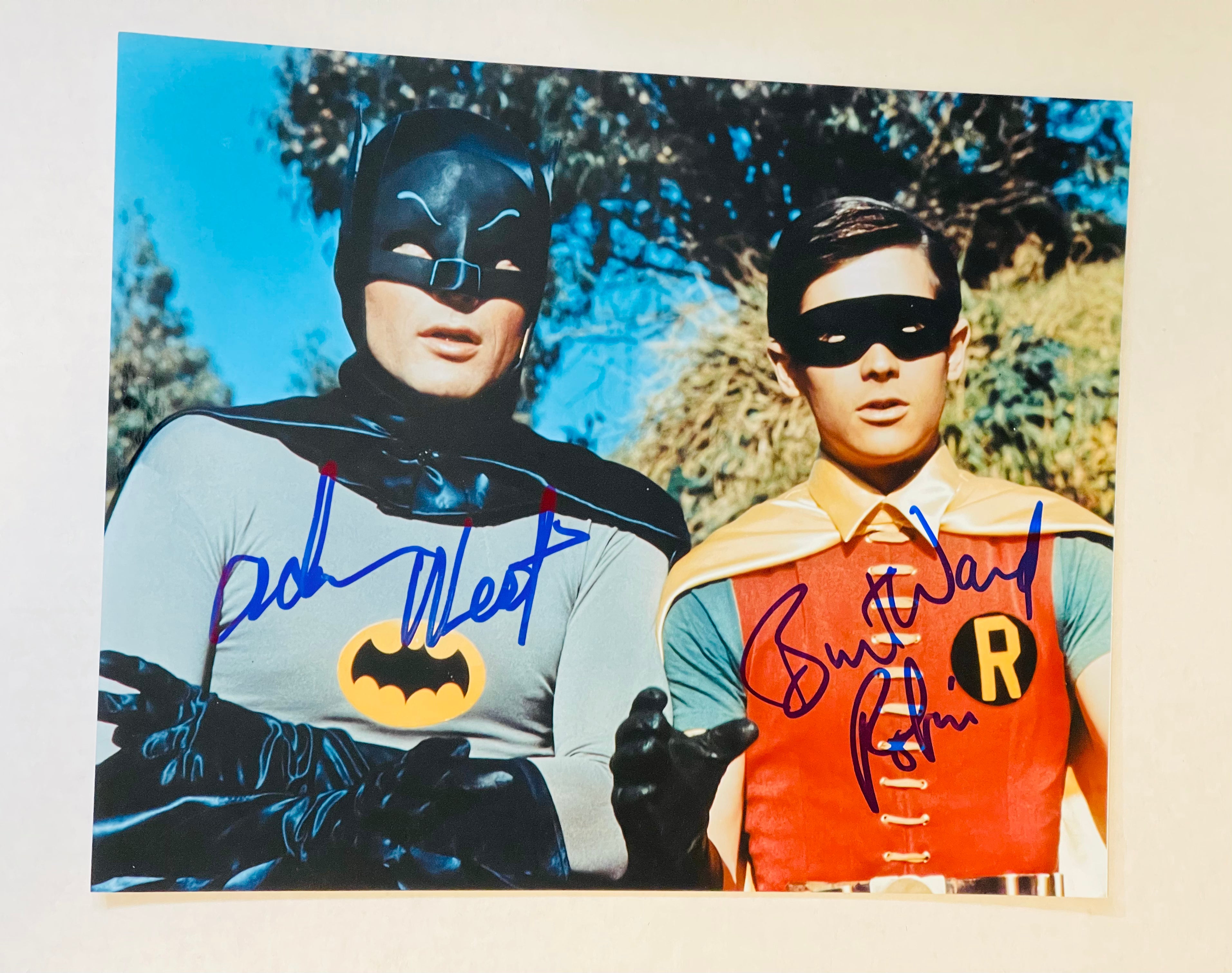 Batman and Robin rare double autograph with Fanexpo COA and Hologram