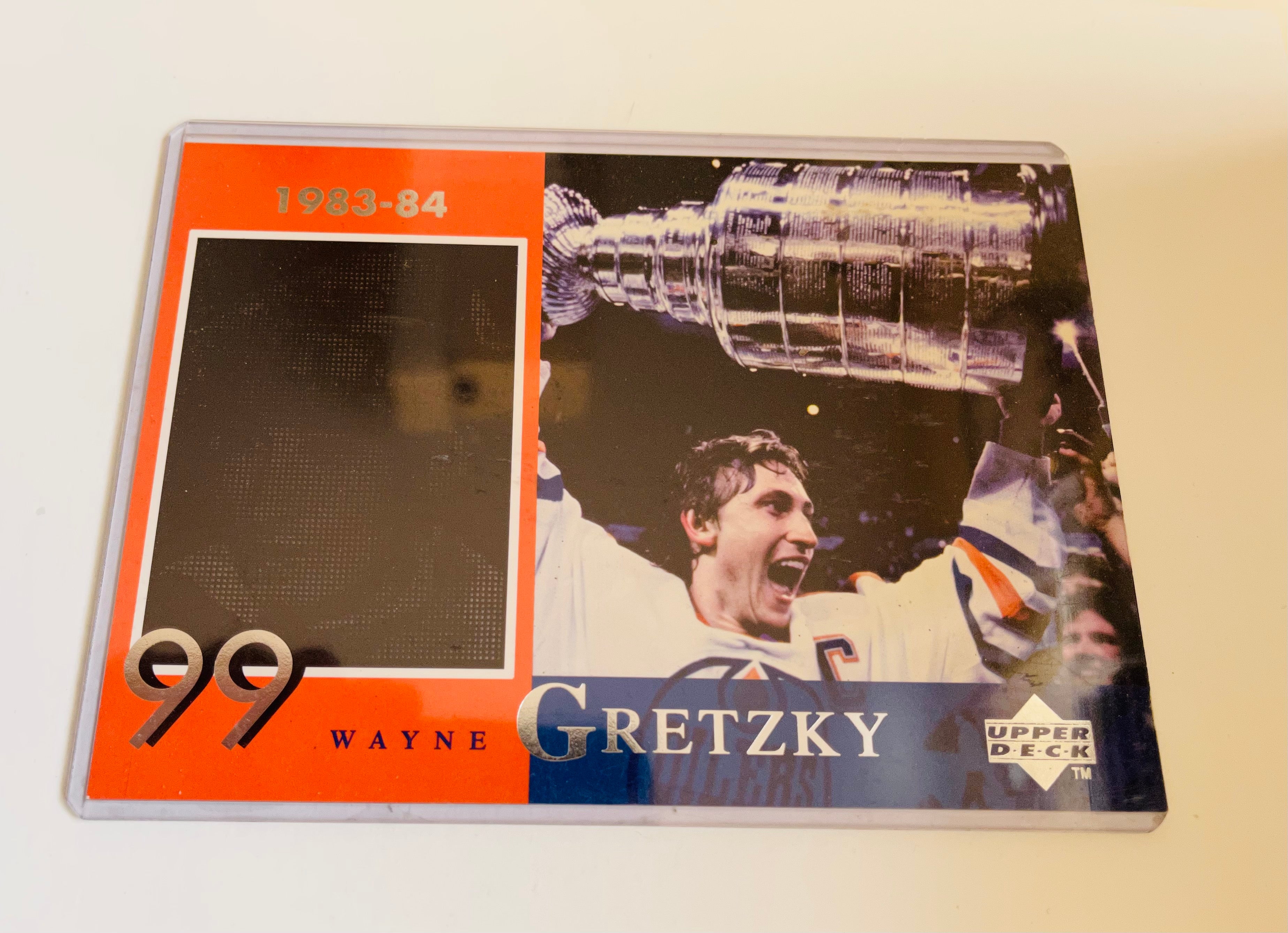 Wayne Gretzky large McDonald’s Upperdeck hockey insert card 1998