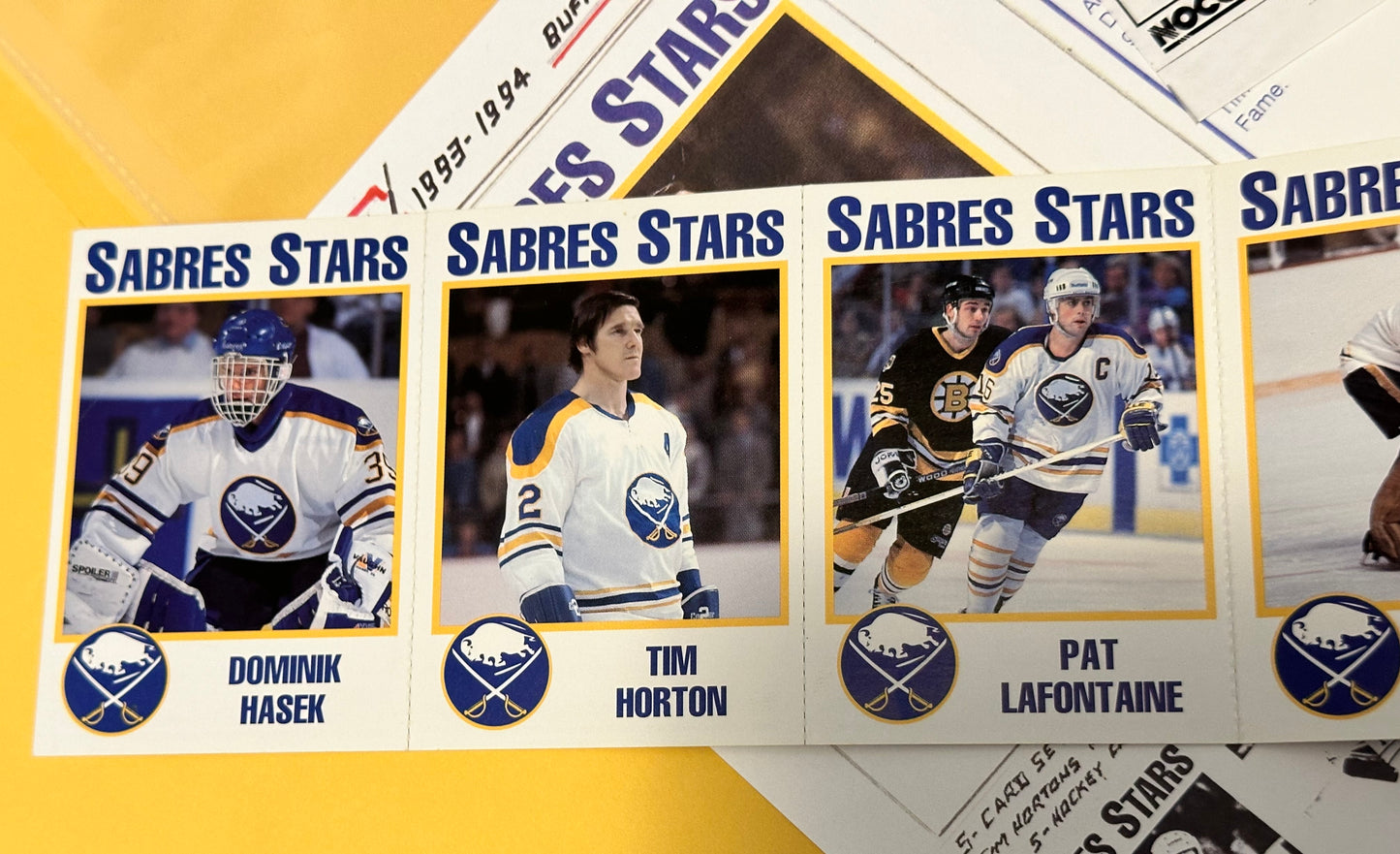 Tim Horton rare Buffalo Sabres Noco express shop hockey cards panel set 1993