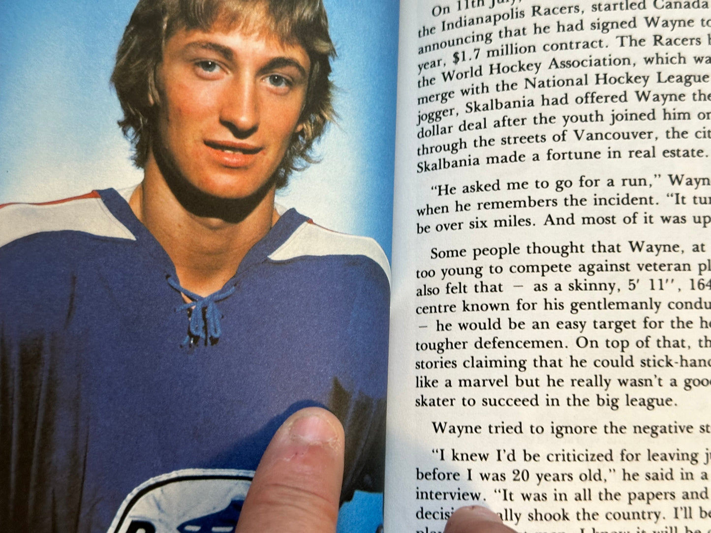 Super kid Wayne Gretzky hardcover small book 1983