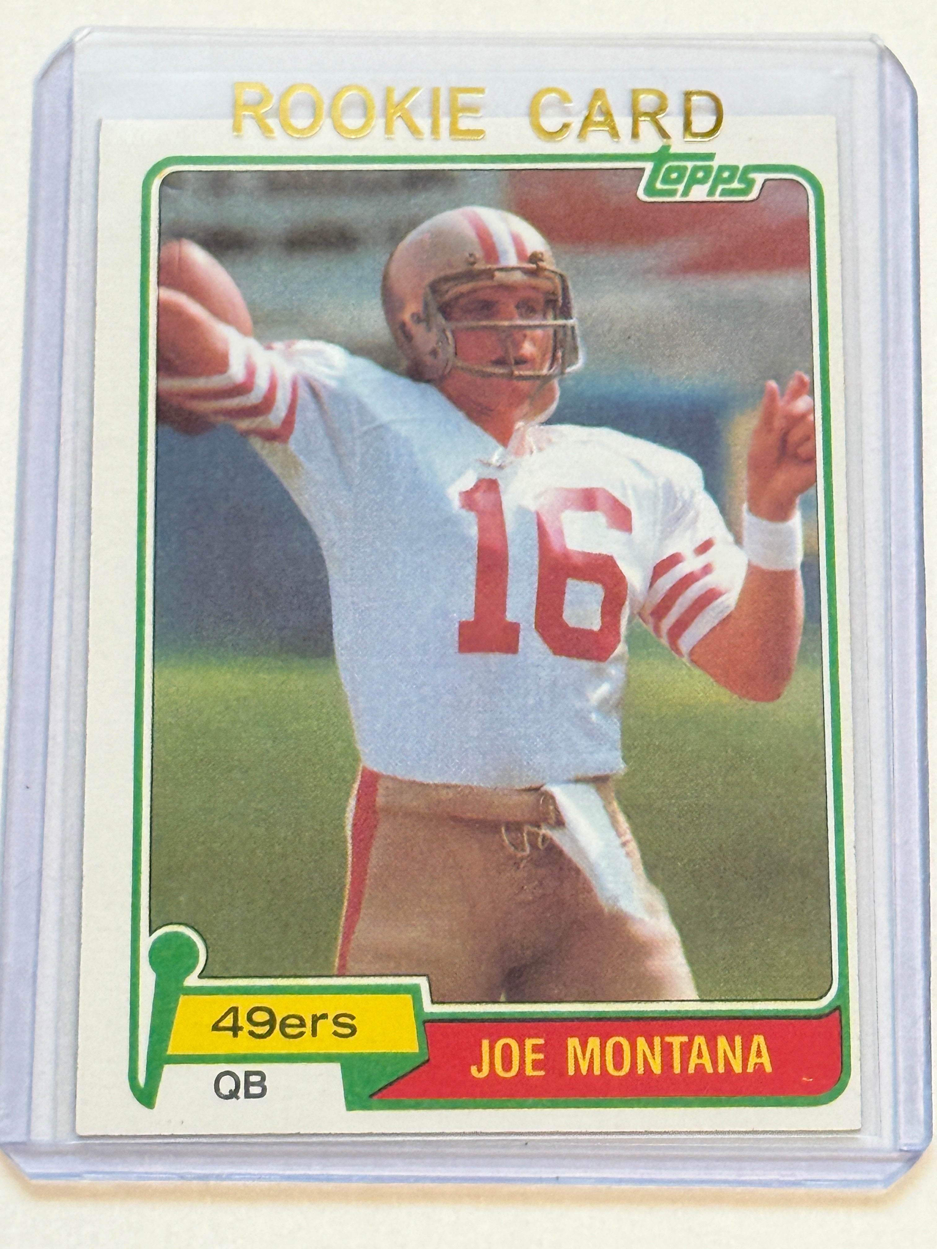 Joe Montana Topps high grade football rookie card 1981