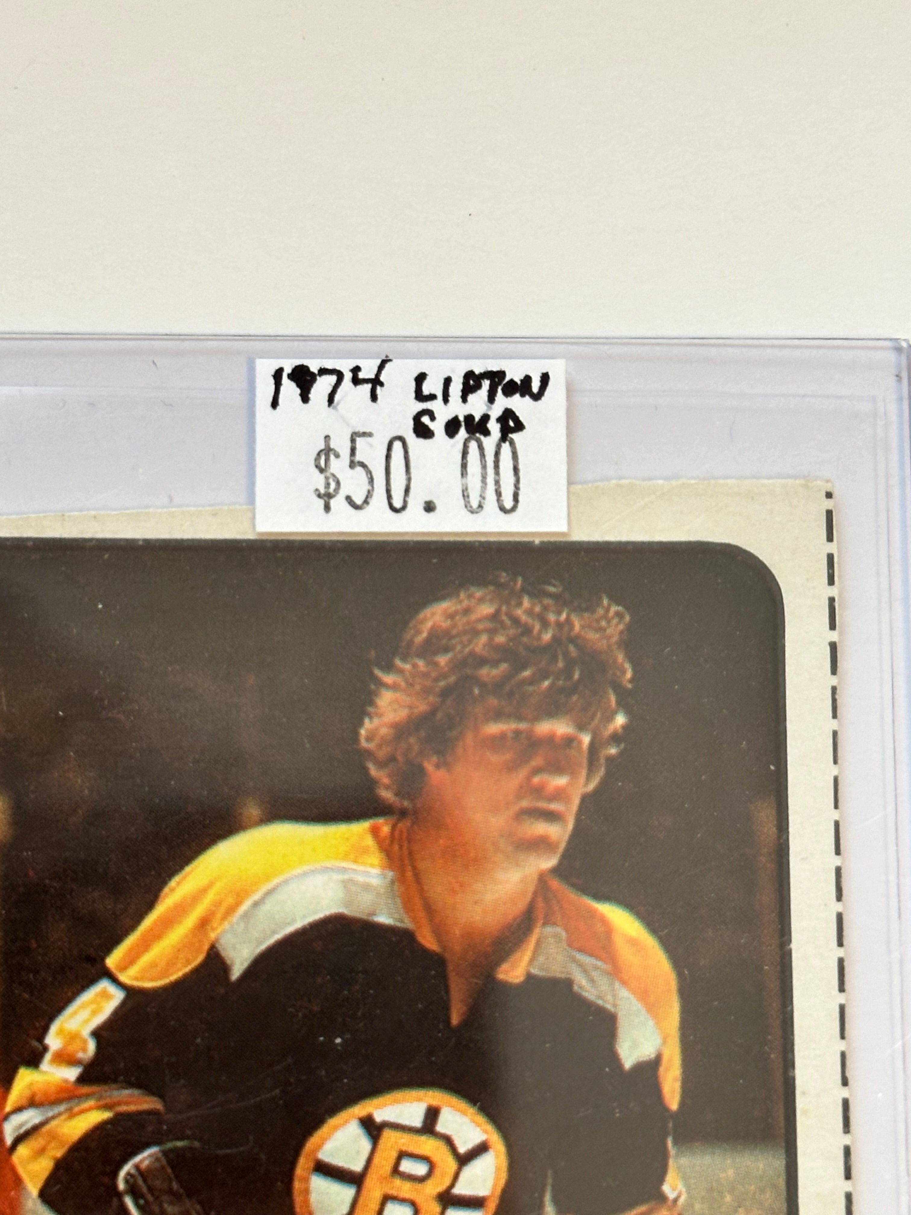 Bobby Orr Lipton’s soup rare vintage cut hockey card 1974