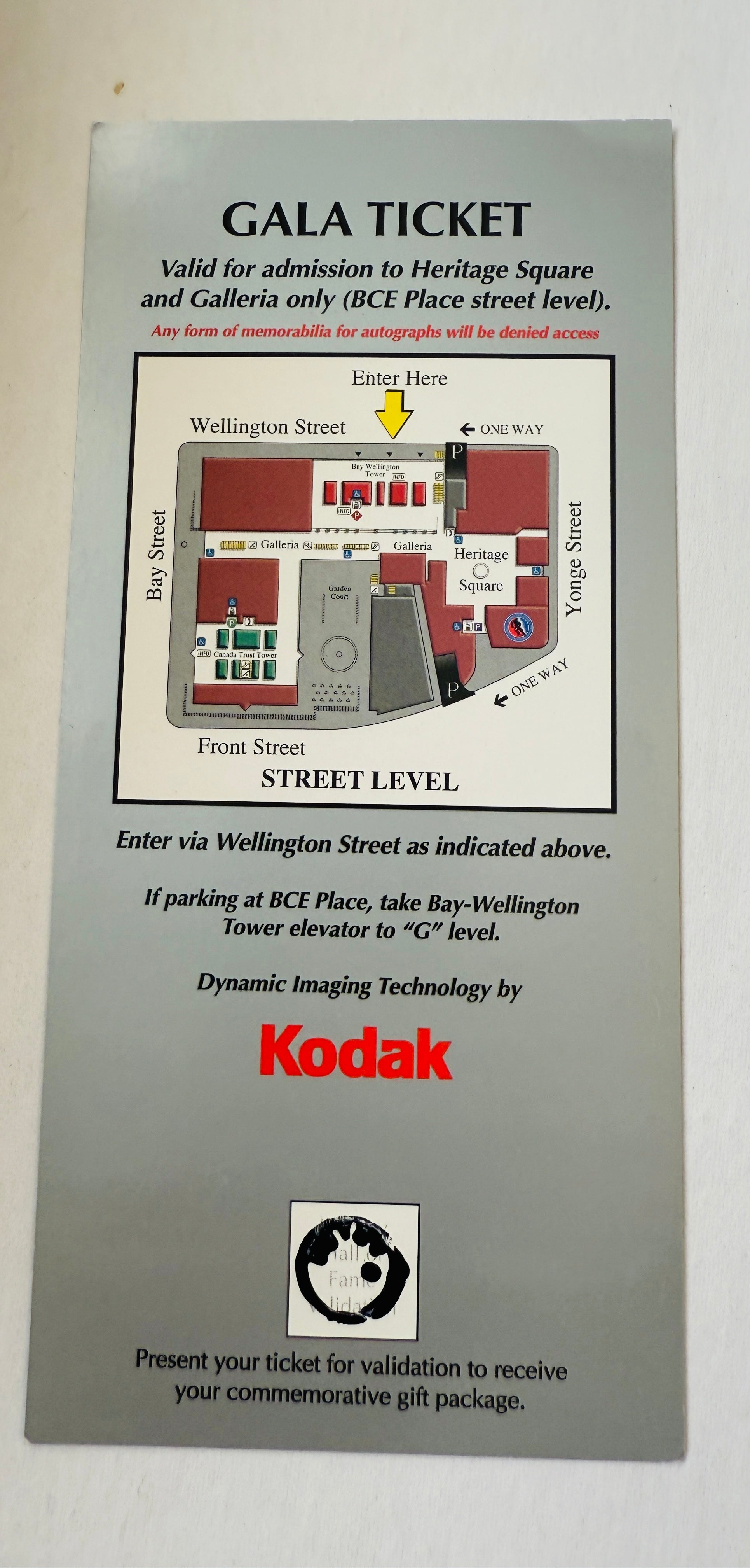 Hockey Hall of Fame rare Gala Lenticular ticket honouring Wayne Gretzky and others from 1999.