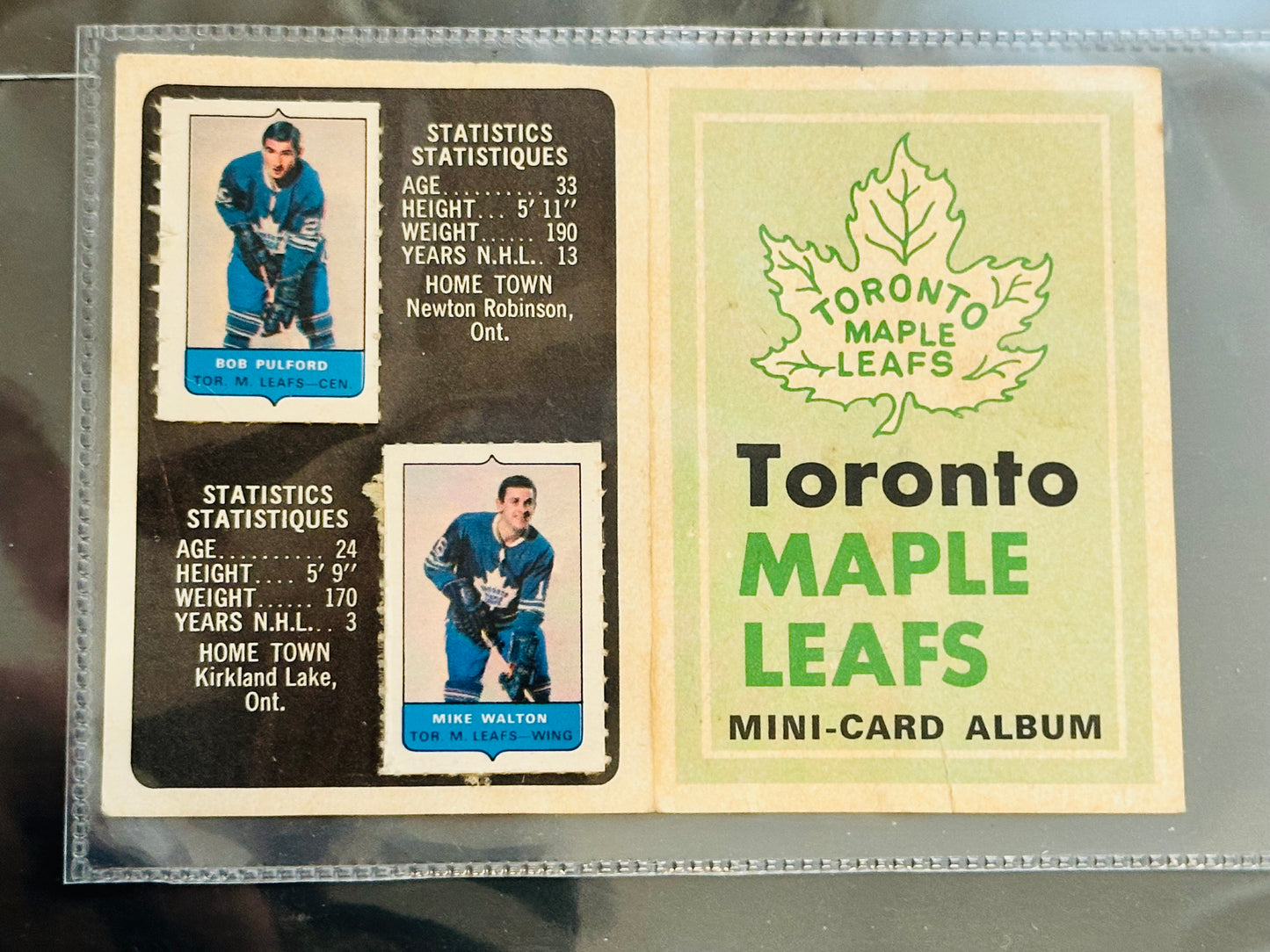 Toronto Maple Leafs rare mini album with cards set 1969-70