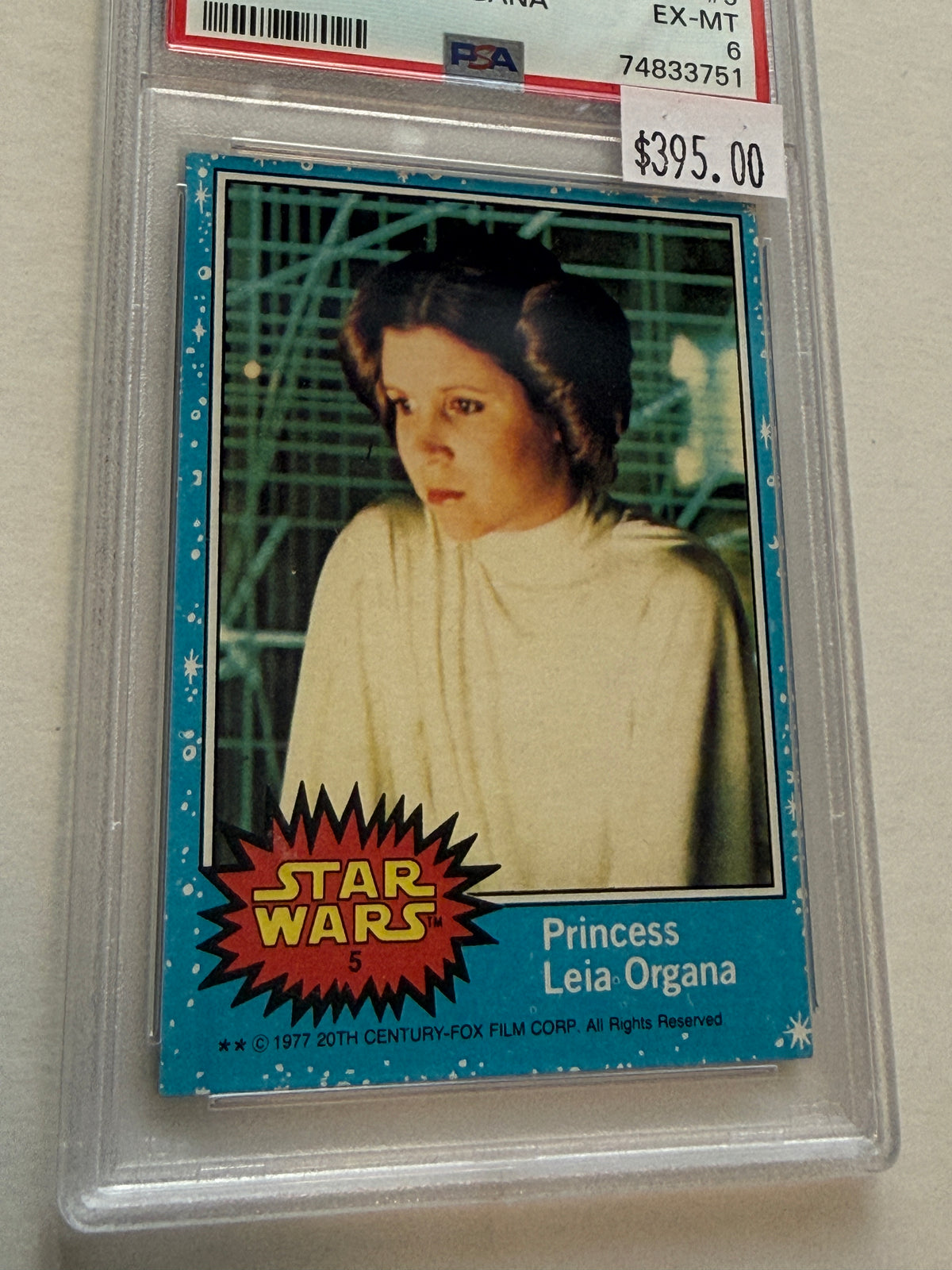 Star Wars series 1 Topps rare high-grade Carrie Fisher princess Leia PSA grade 6 card 1977