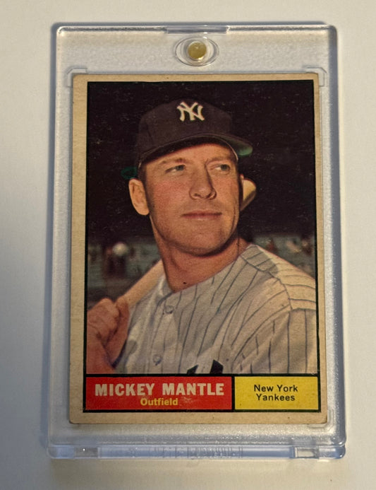 Mickey Mantle Topps vintage baseball card 1961