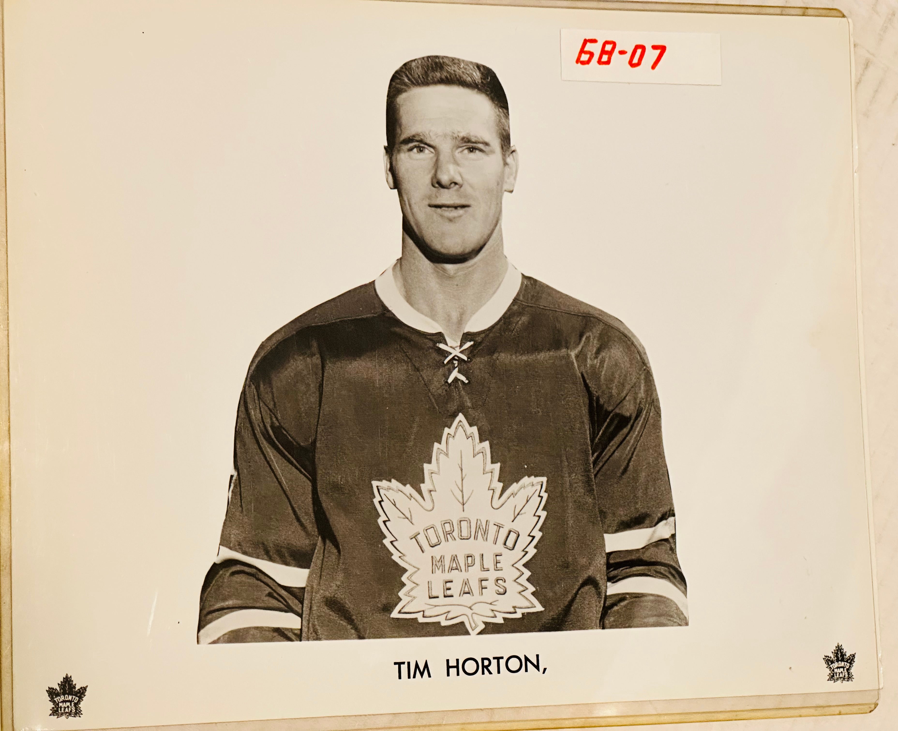 Tim Horton Leafs Legend rare original press photo 1968-69