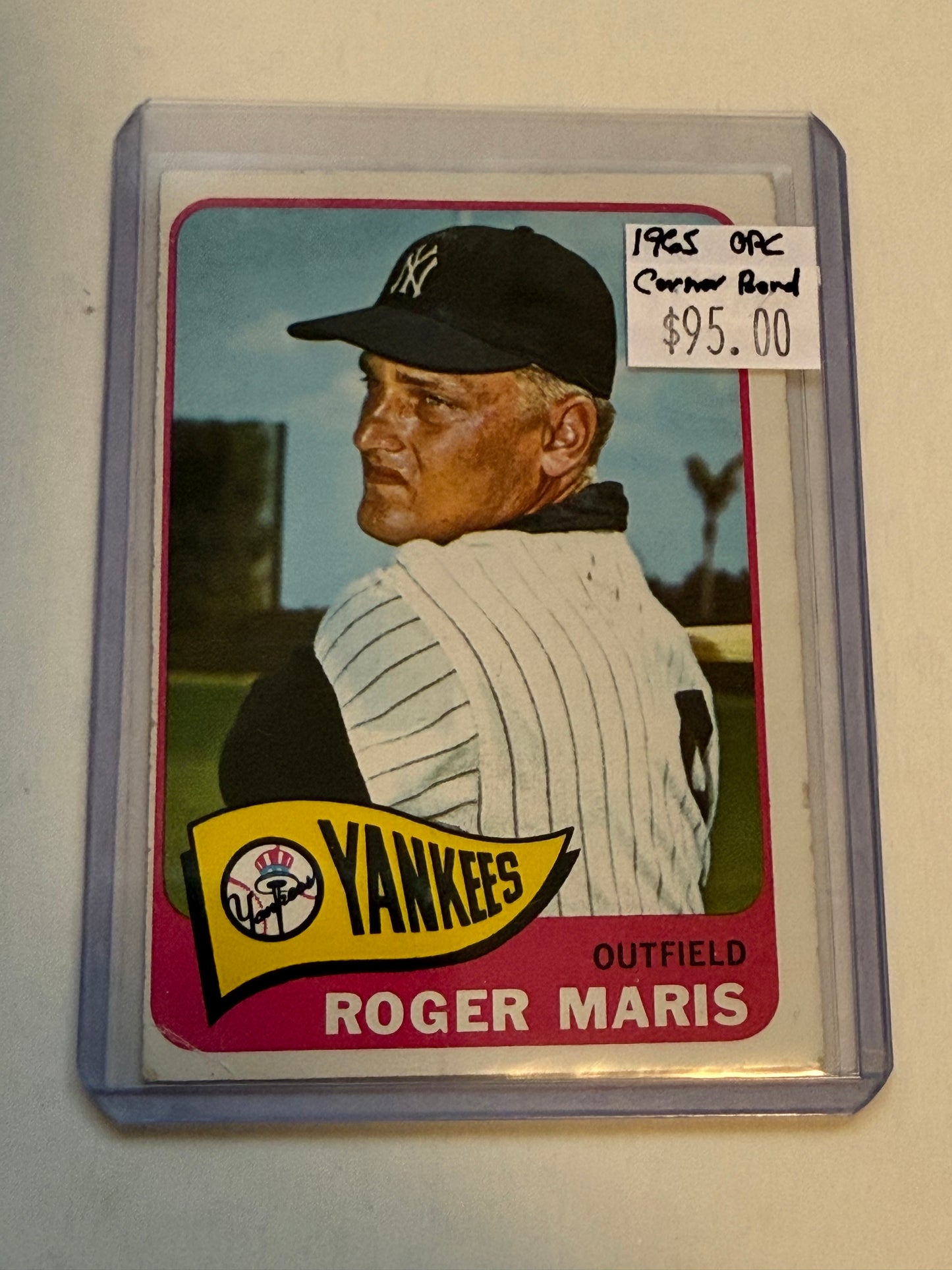 Roger Maris Opc Canadian rarer version baseball card 1965