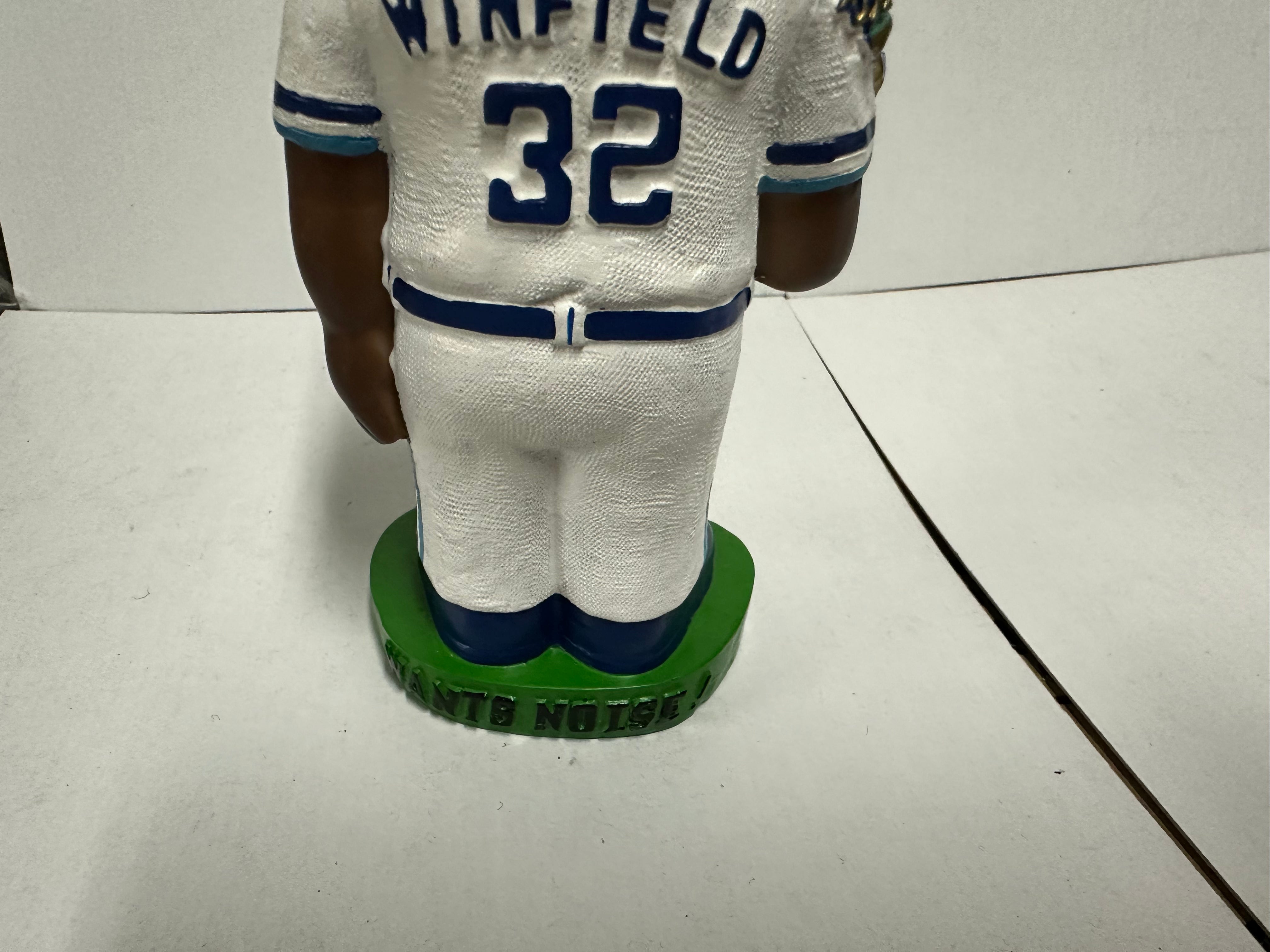 Blue Jays Dave Winfield World Series limited issued bobblehead 1992