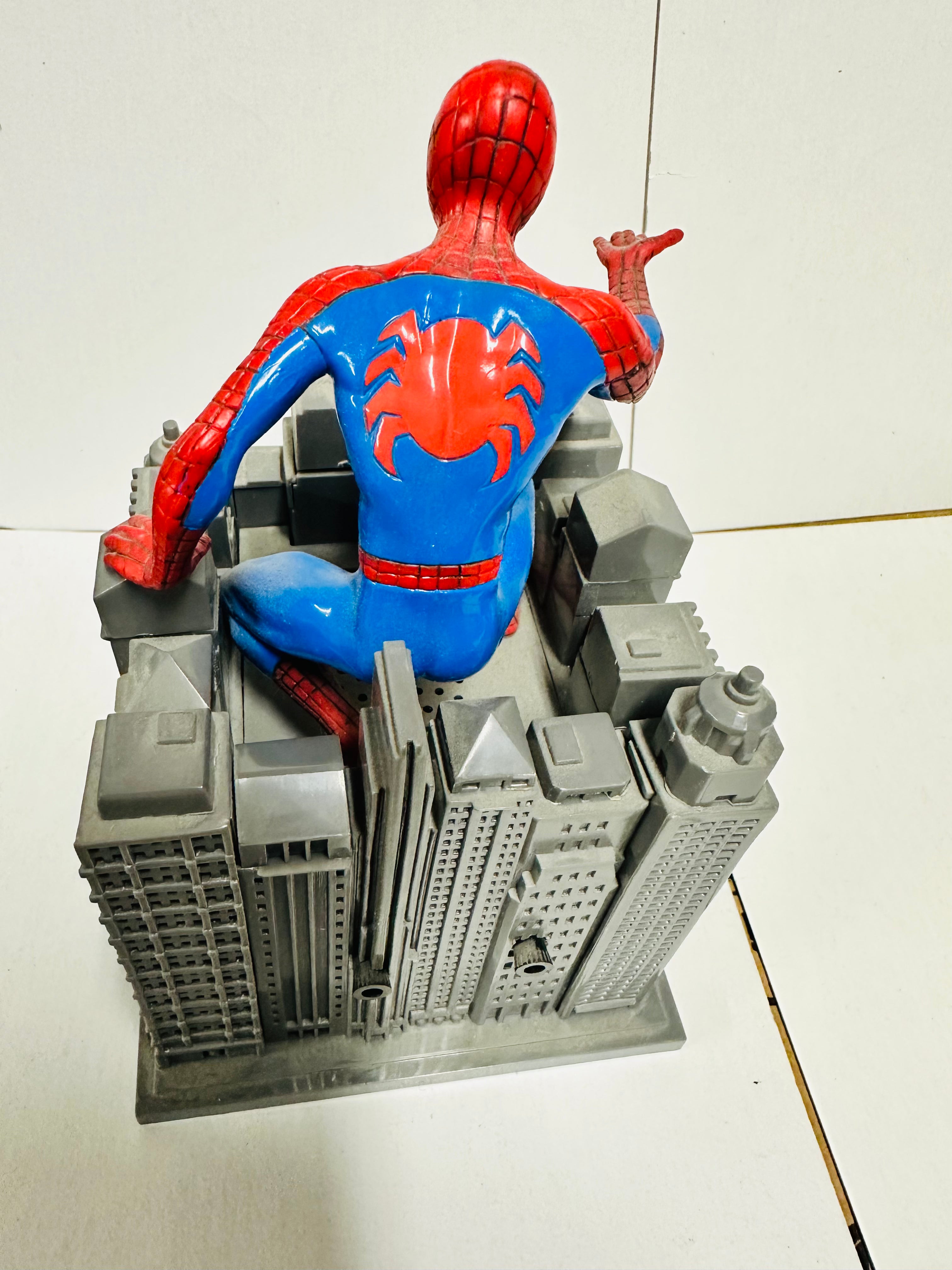 Spider-Man rare vintage statue with clock 1980s