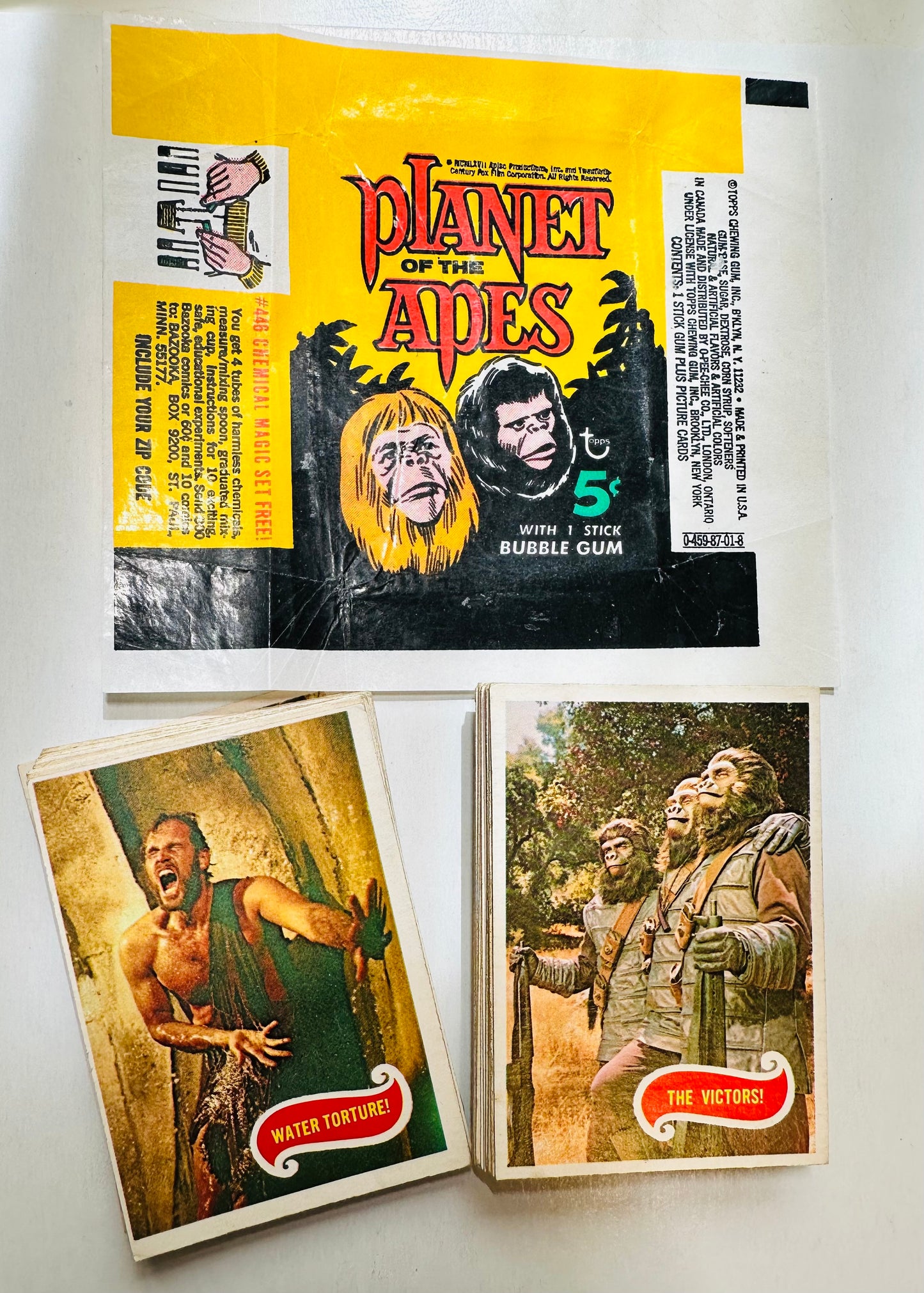 1968 Opc rare Canadian version Planet of the Apes movie opc movie cards set with wrapper