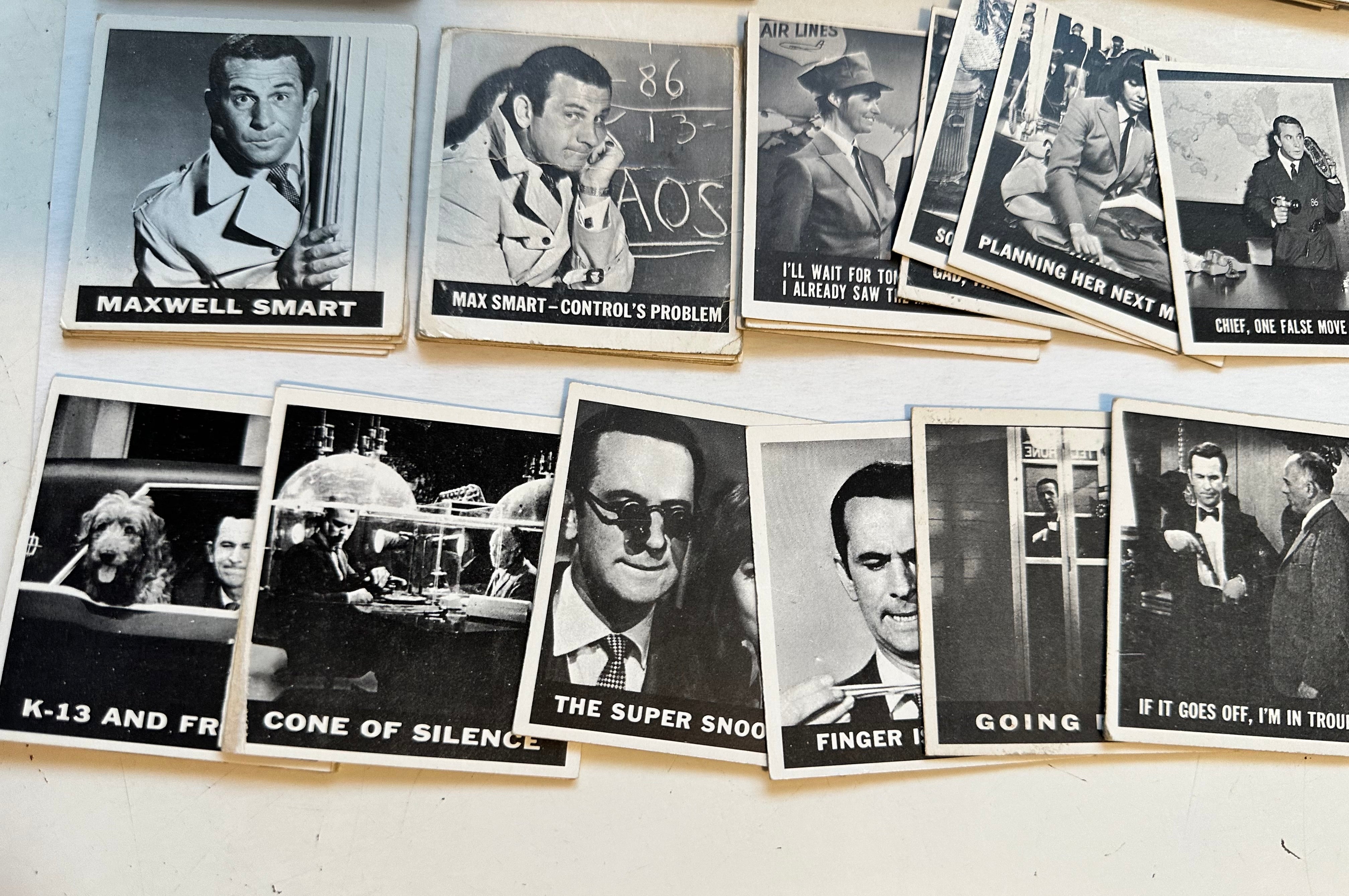 Get Smart TV show rare 66 cards set (2 creased cards ) 1966