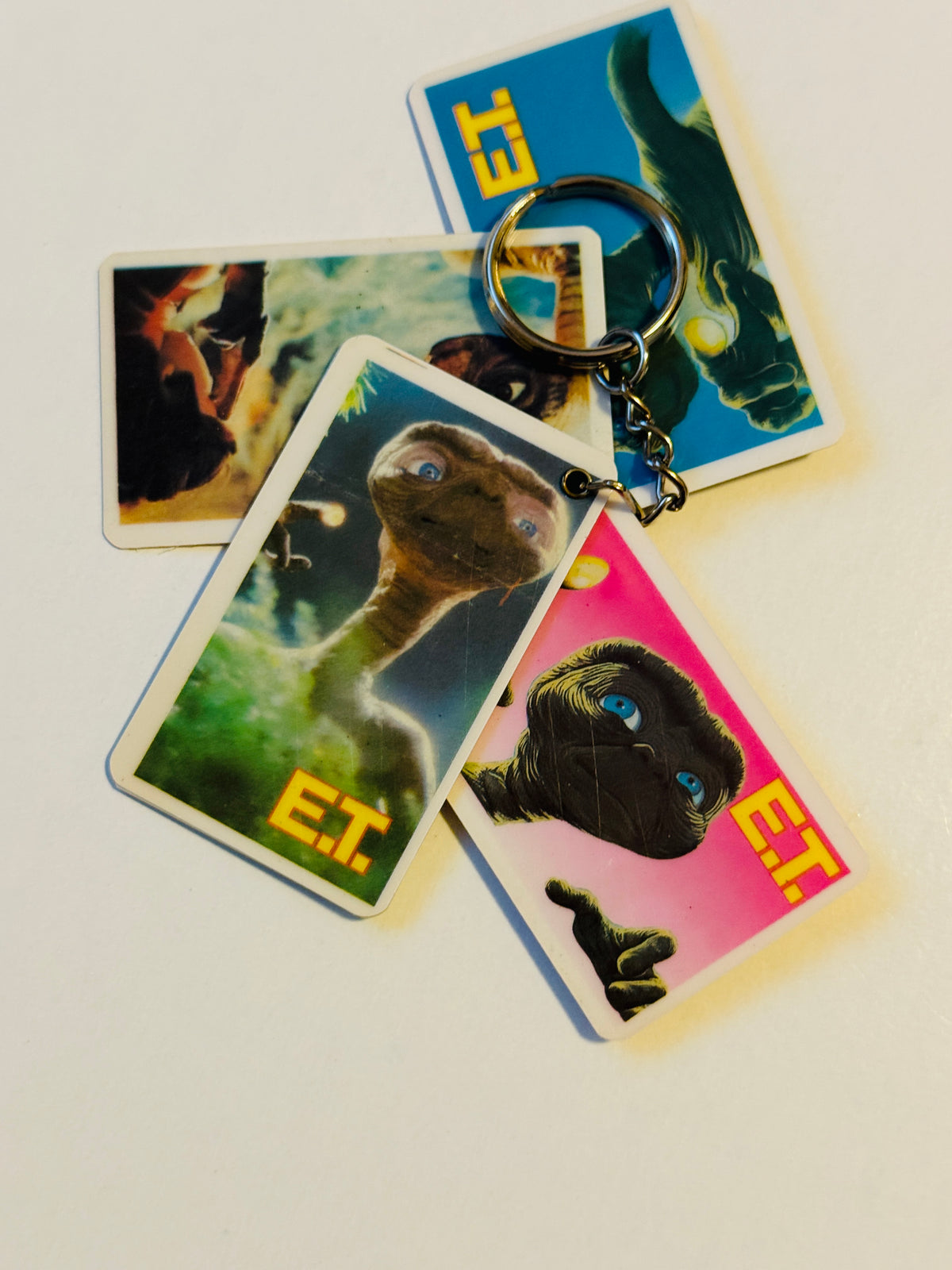 ET movie rare five photo cards keychain 1982