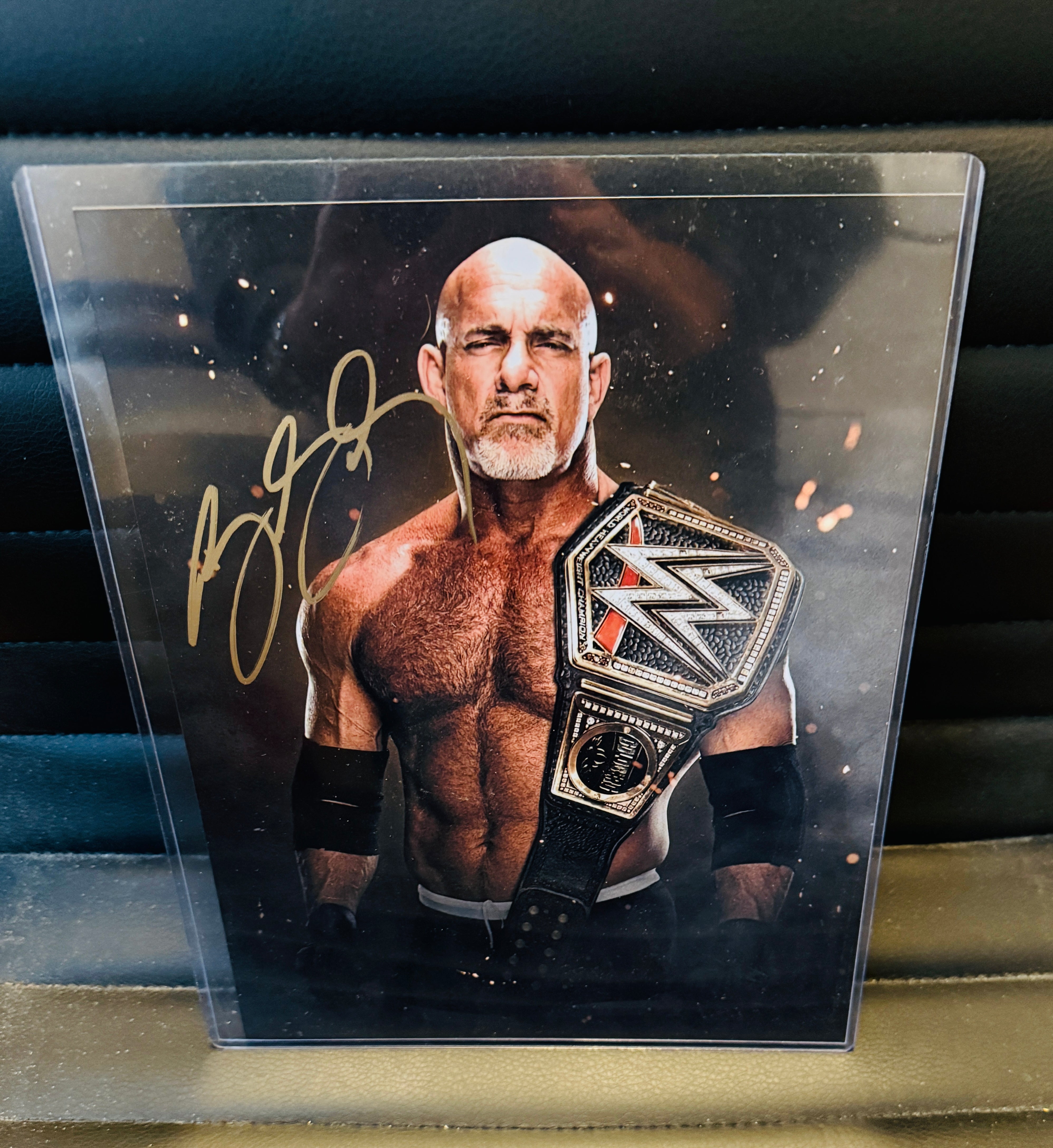 Wrestling superstar legend Goldberg autographed 8 x 10 photo certified