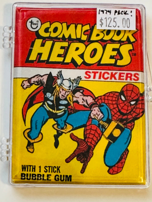 Marvel comic, heroes topps cards, rare pack 1974