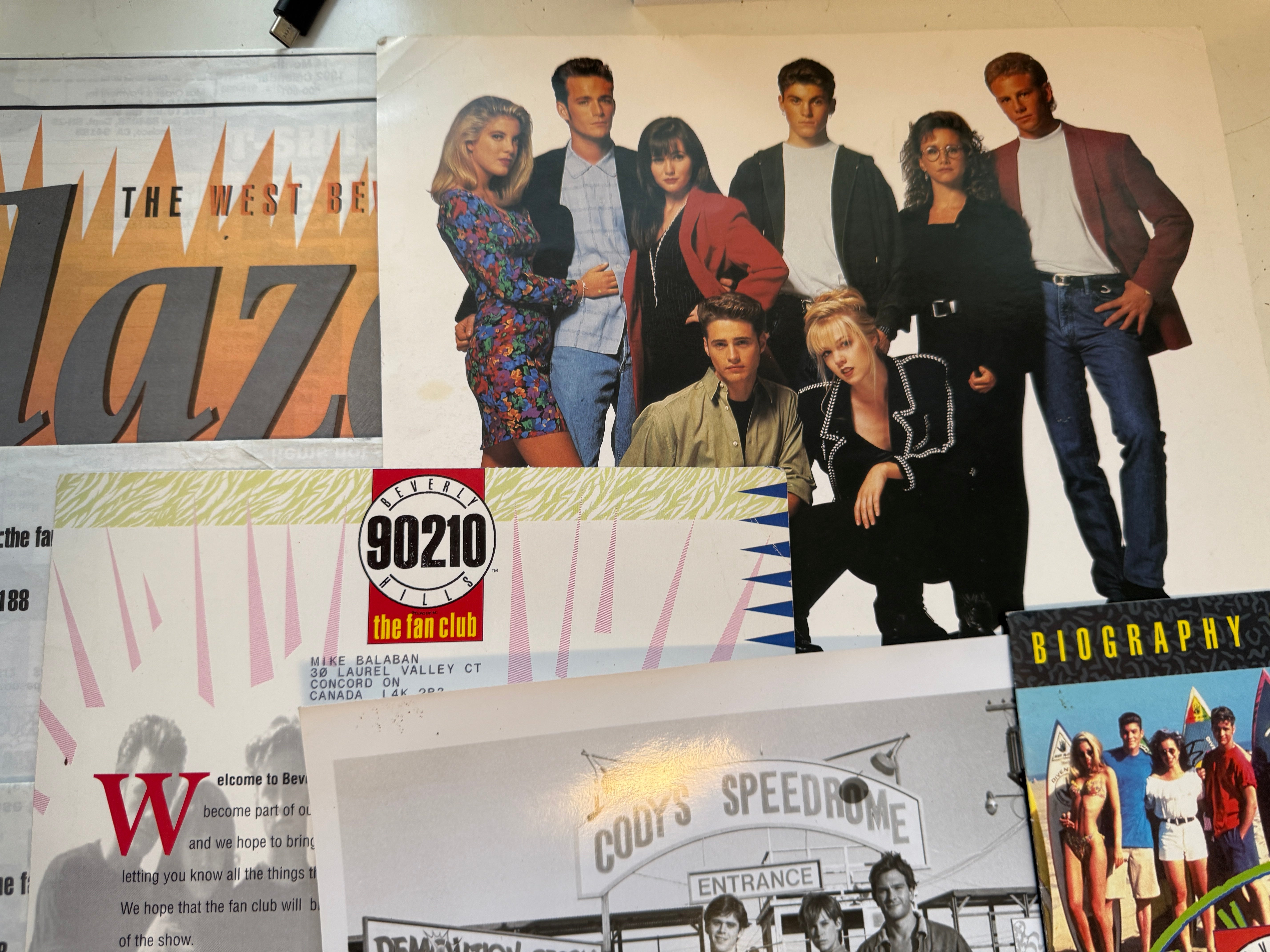 Beverly Hills 90210 TV show rare Press Kit  with photos