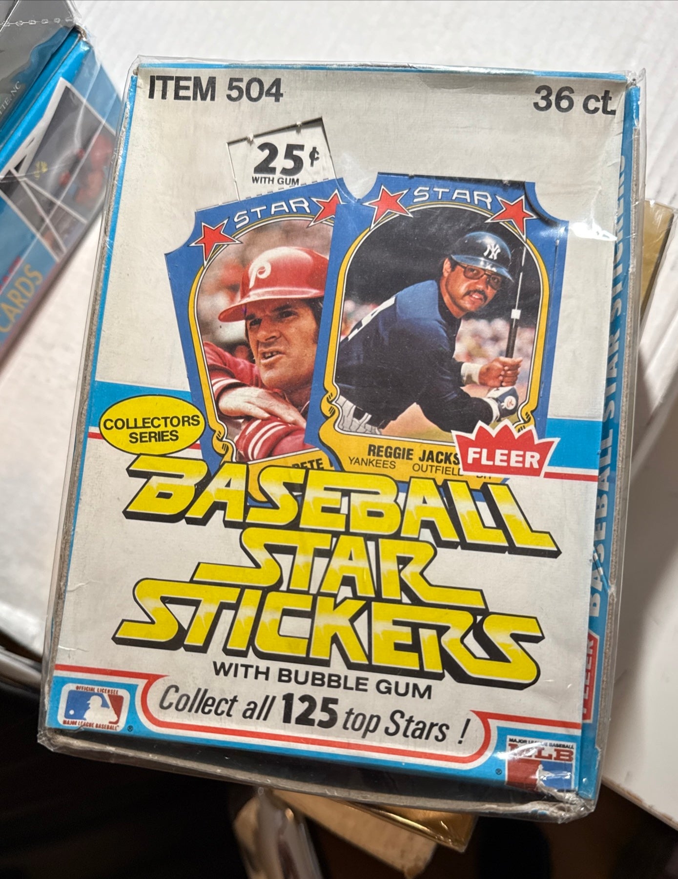 1981 Fleer baseball cards full sealed packs box