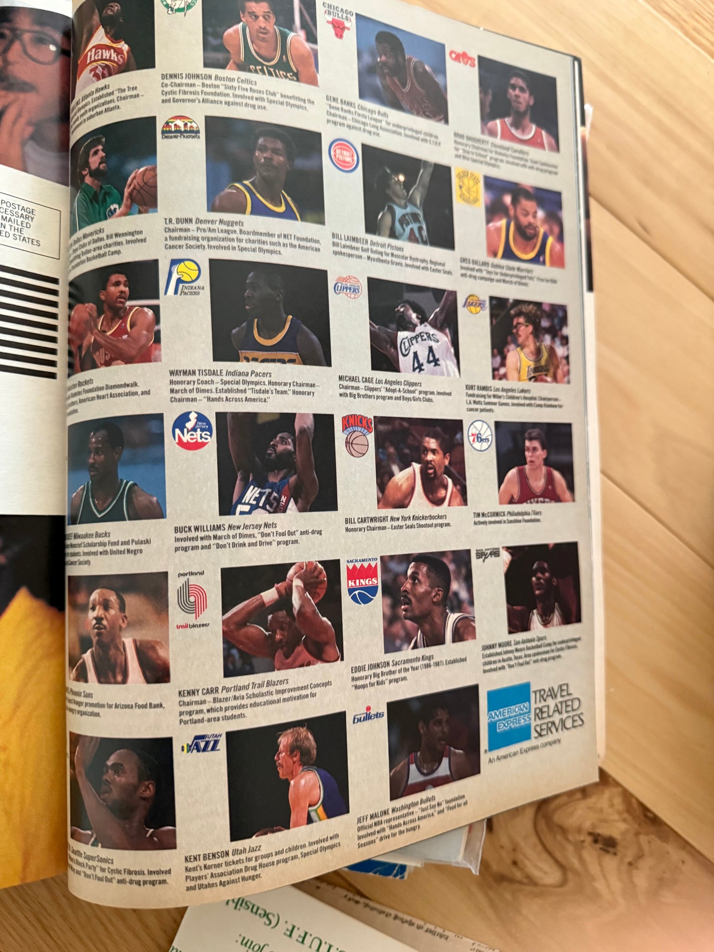 1987 NBA basketball playoff program with bonus news clips Lakers vs Sonics 1987