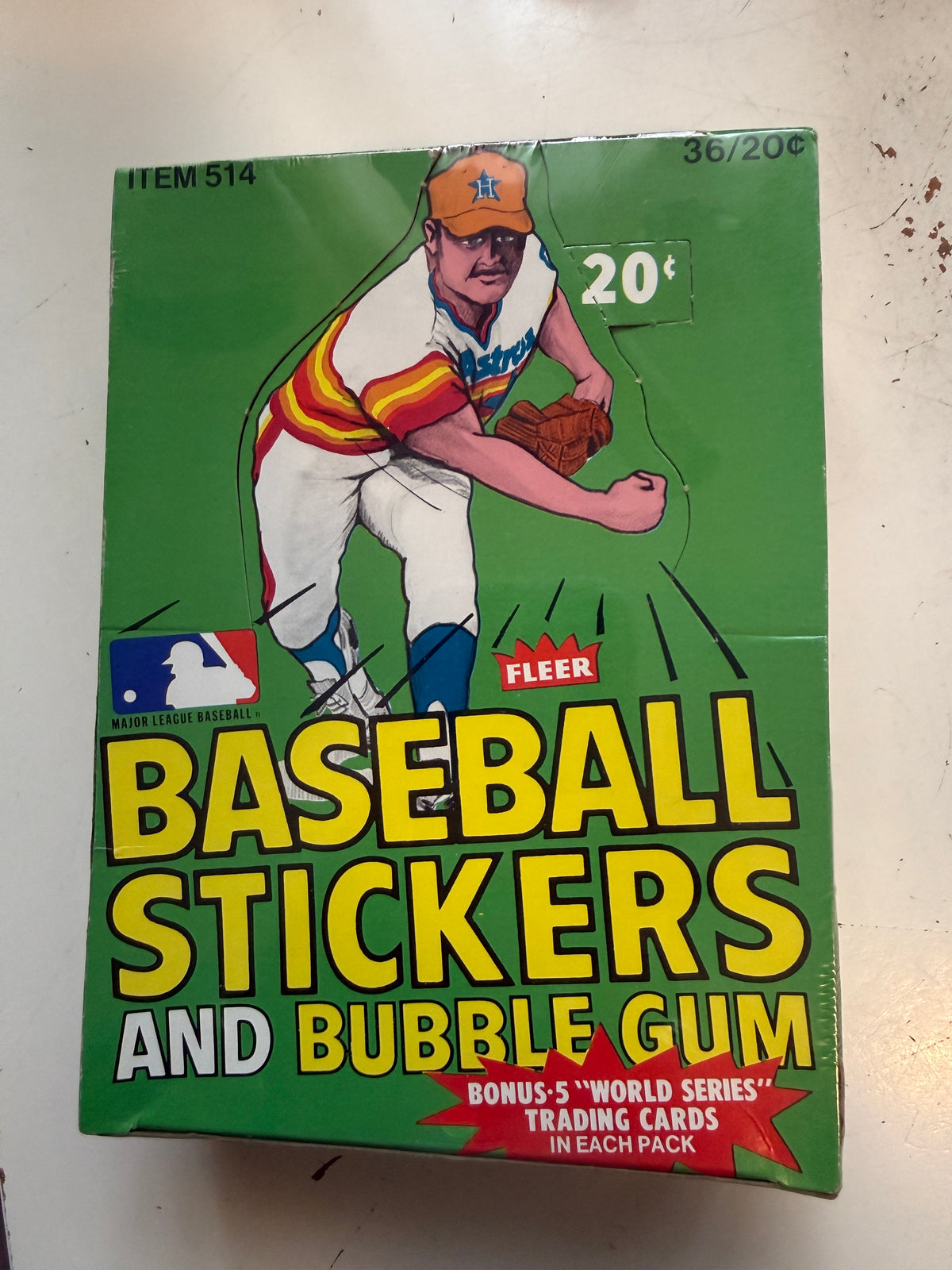 Baseball stickers, 36 sealed packs, Box 1980